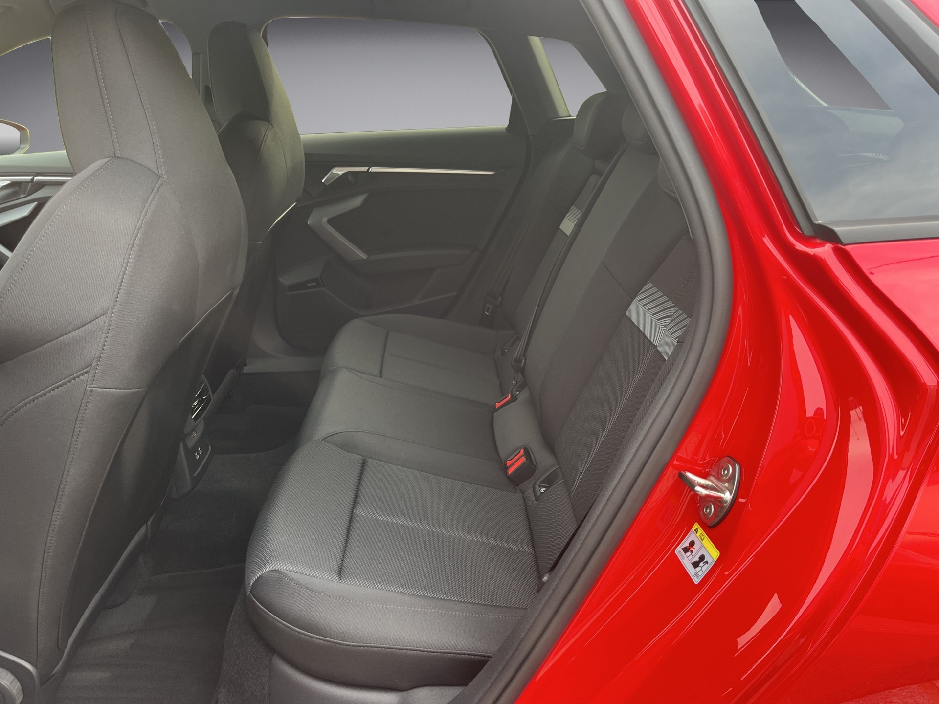 AUDI A3 Sportback 40 TFSI e advanced S-tronic*Komfort-Standklimatisierung, Head-up, AHK, (5-Jahre Garantie)-image-11