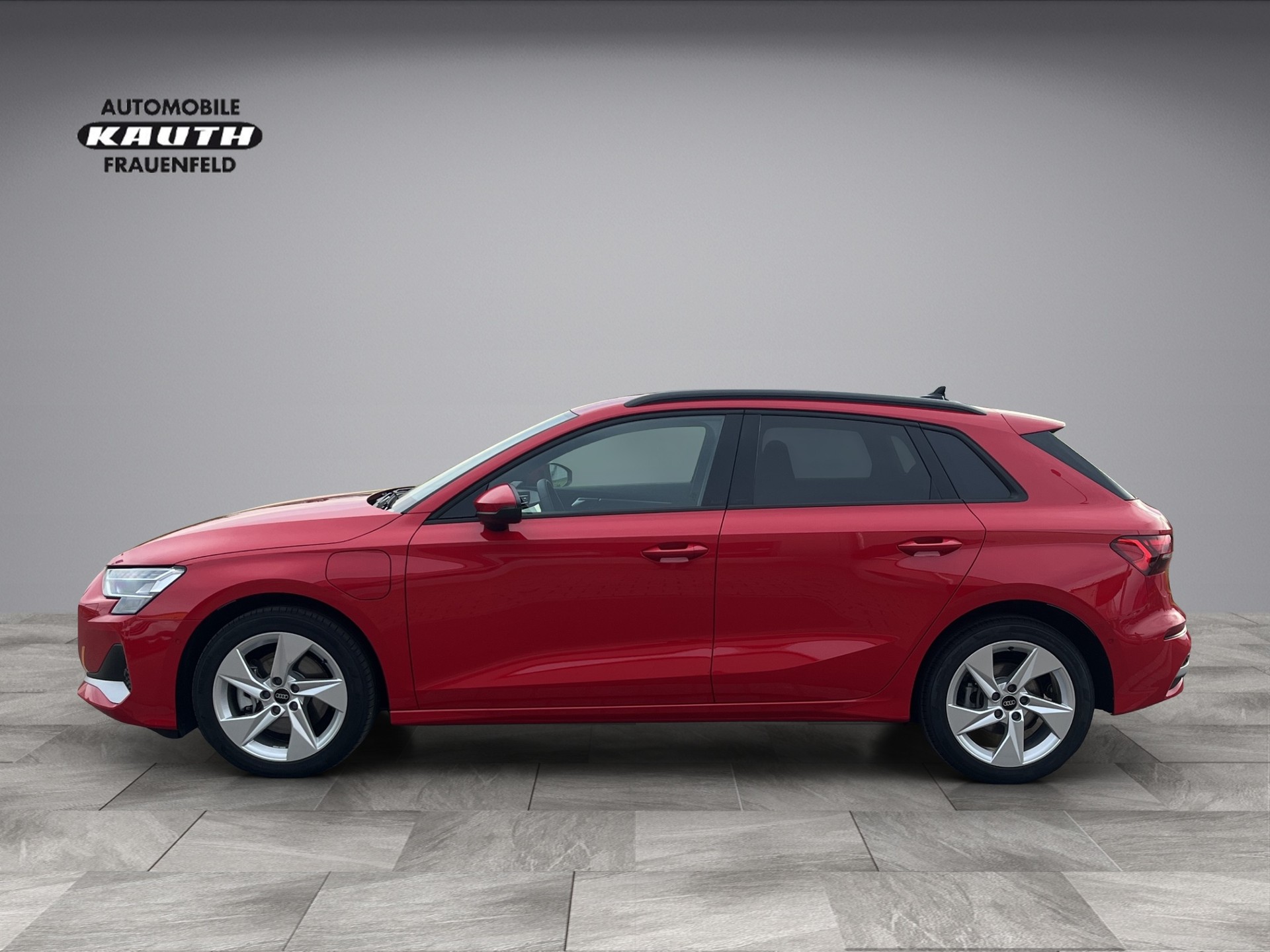 AUDI A3 Sportback 40 TFSI e advanced S-tronic*Komfort-Standklimatisierung, Head-up, AHK, (5-Jahre Garantie)-showroom-element-1