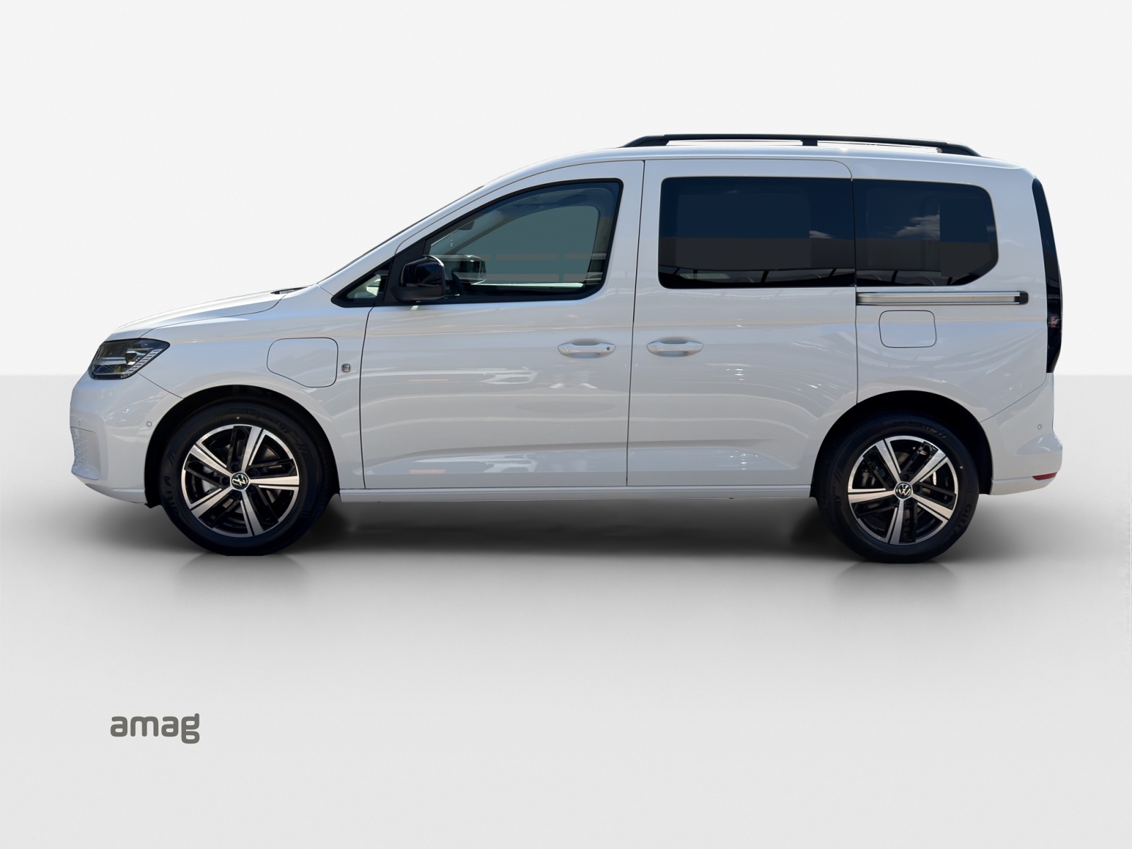 VW Caddy 1.5 TSI Plug in Hybrid Liberty DSG-showroom-element-1
