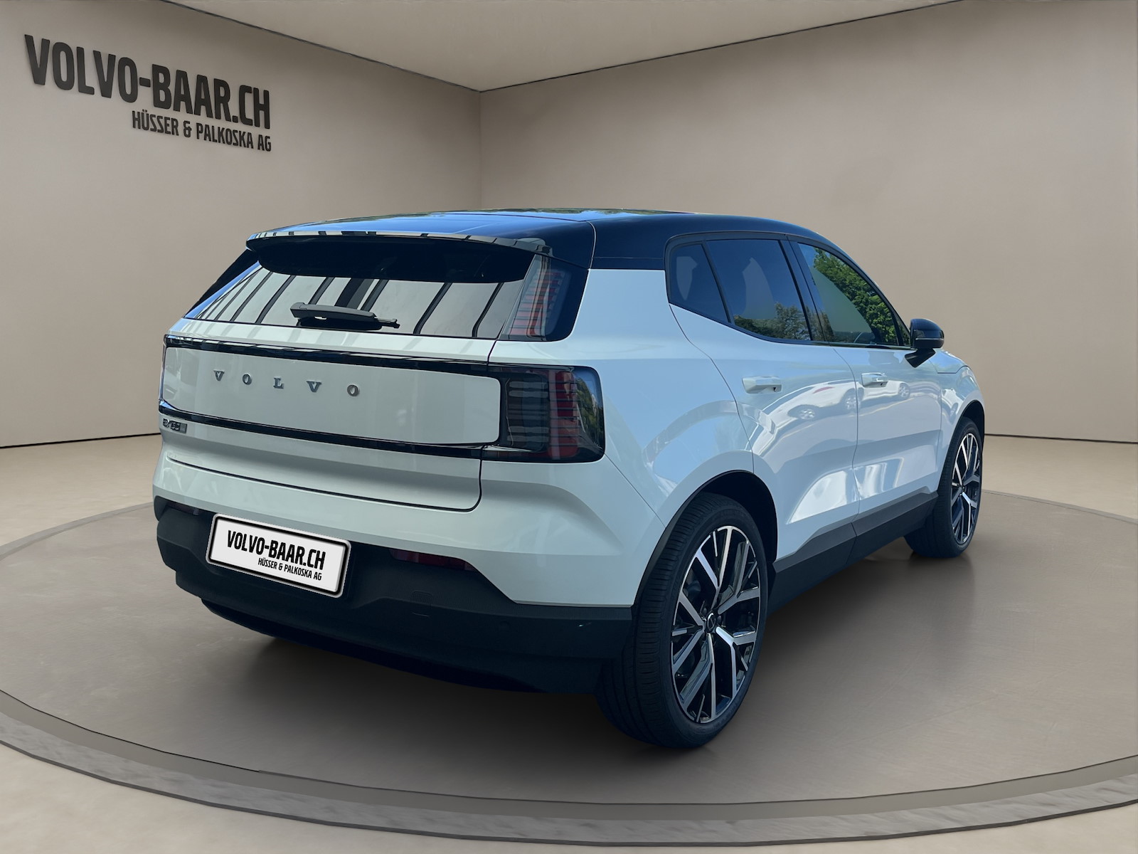 VOLVO EX 30 E60 Plus-image-4