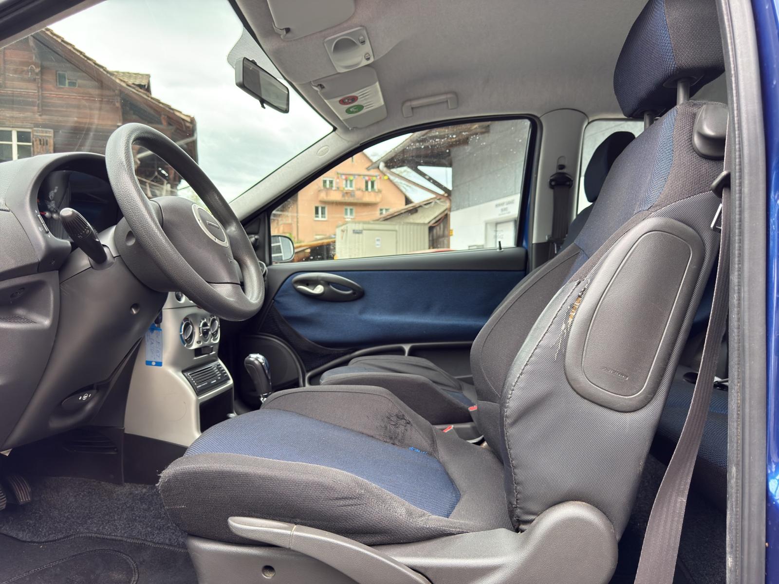 FIAT Punto 1.2 16V Sporting Speedgear-image-8