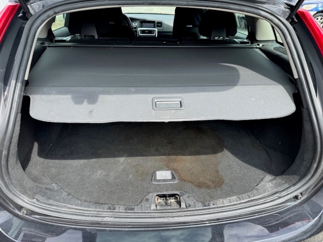VOLVO V60 D3 Geartronic-image-15