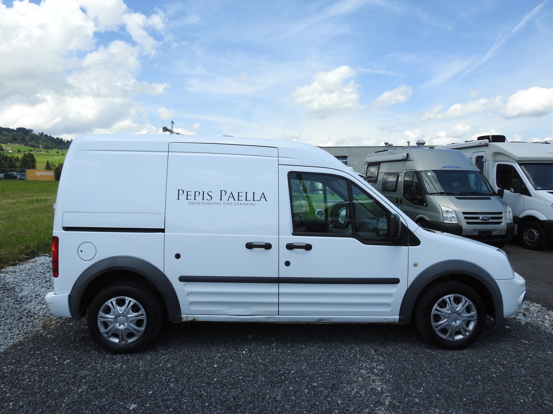 FORD Transit Connect Van T230 1.8 TDCi L Level 3-image-6
