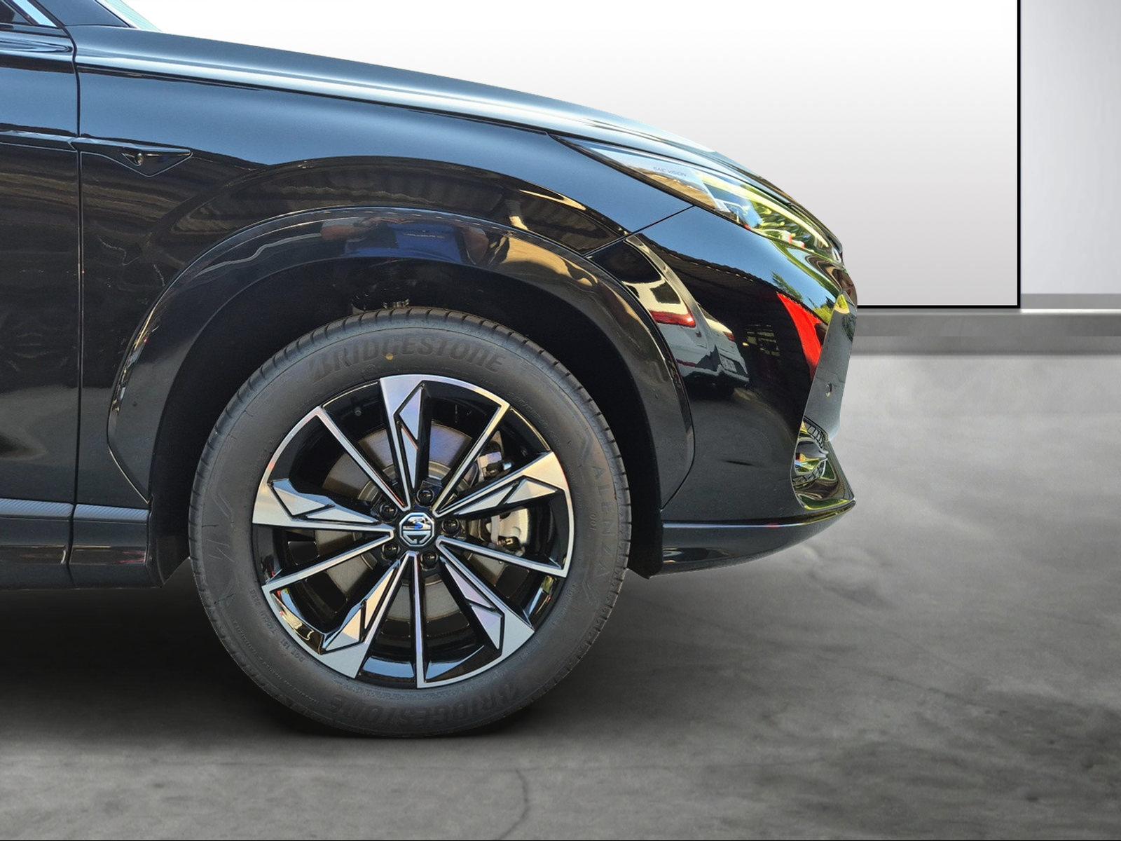 MG HS 1.5 Hybrid Luxury-image-14