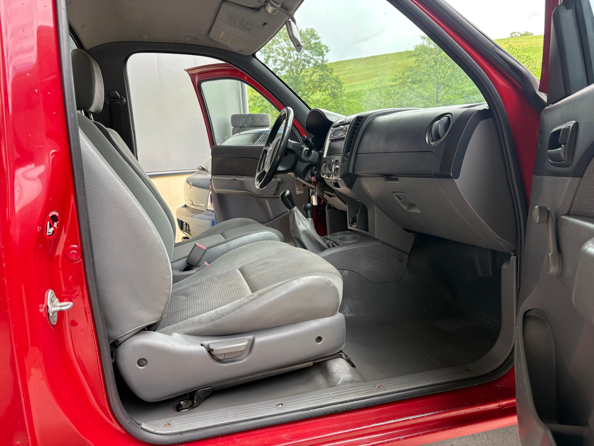 MAZDA BT-50 2.5 CD Storm 4x4-image-14