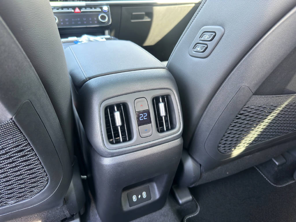 HYUNDAI TUCSON 1.6 T-GDi Hybrid Vertex Swiss Edition 4WD-image-16