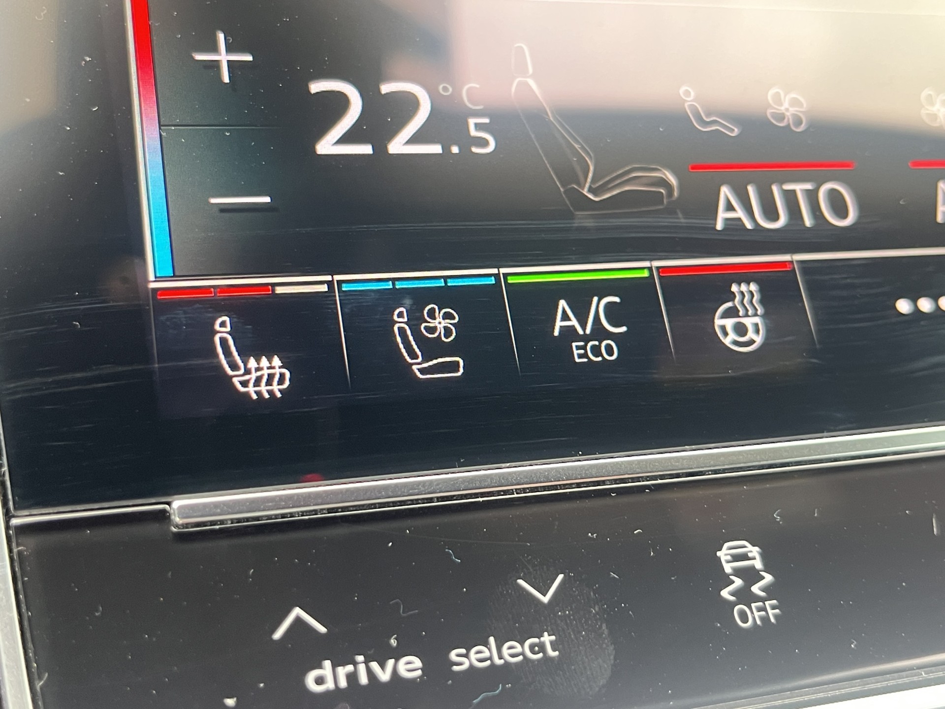 AUDI SQ8 SUV TFSI quattro tiptronic*Sportsitze PLUS, Absolute Vollausstattung, (5-Jahre Garantie)-image-27