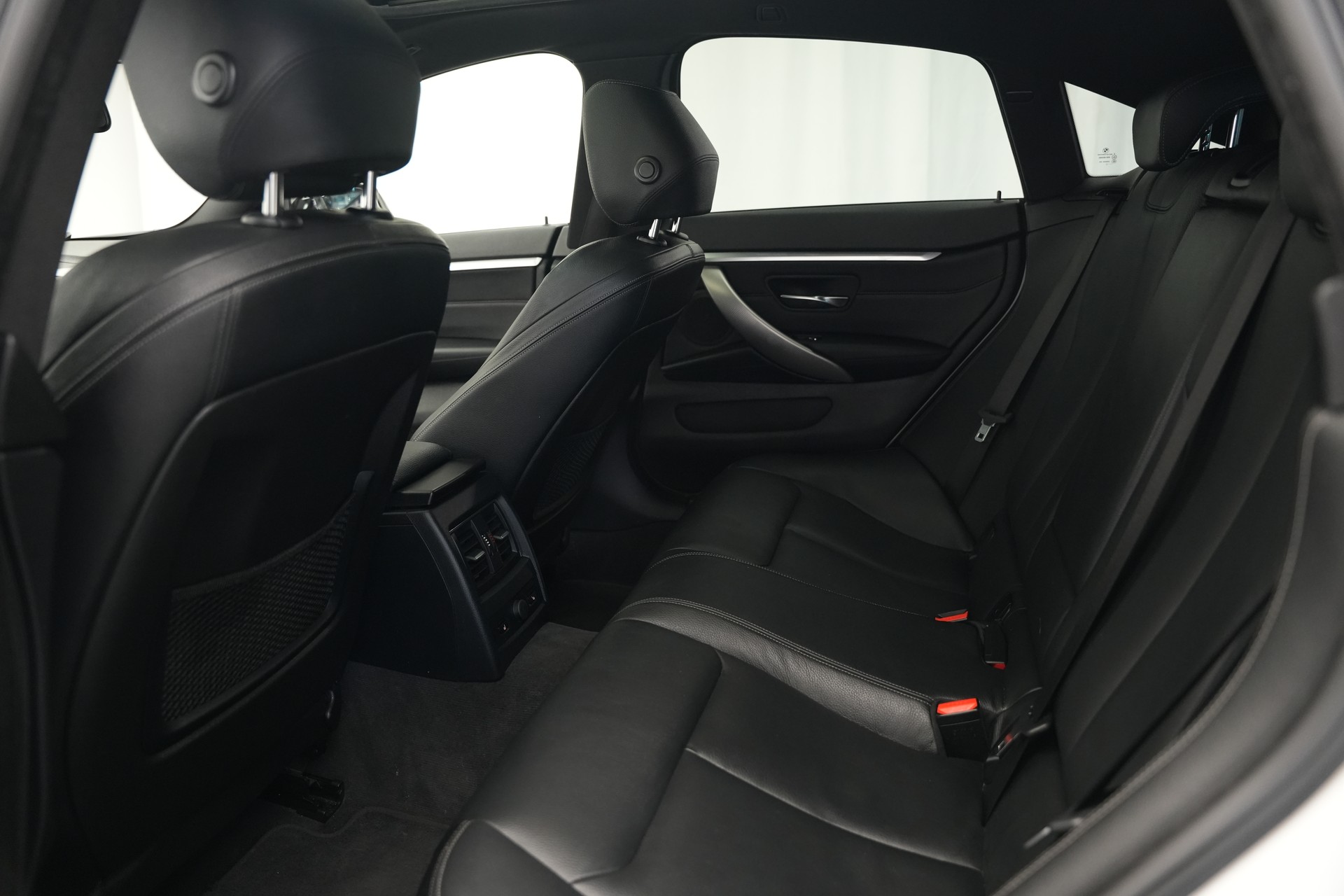 BMW 430i Gran Coupé xDrive M Sport Steptronic-image-12