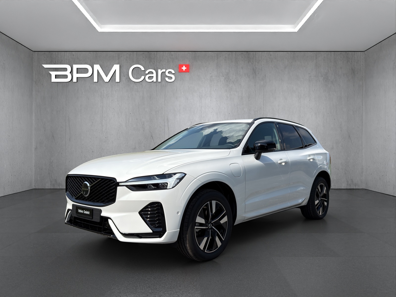 VOLVO XC60 T6 eAWD PluginHybrid Plus Dark Geartronic