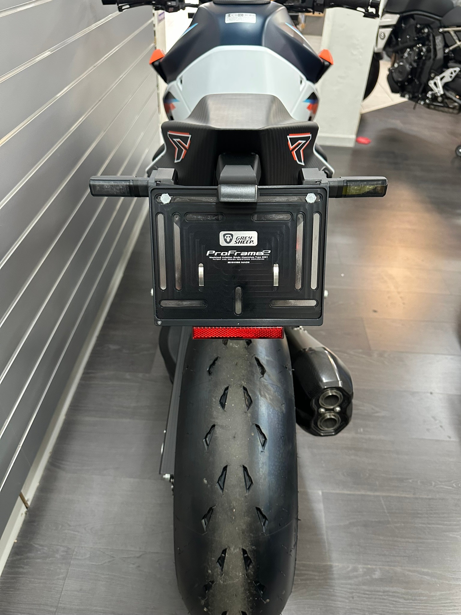KTM 1390 Super Duke RR-image-12