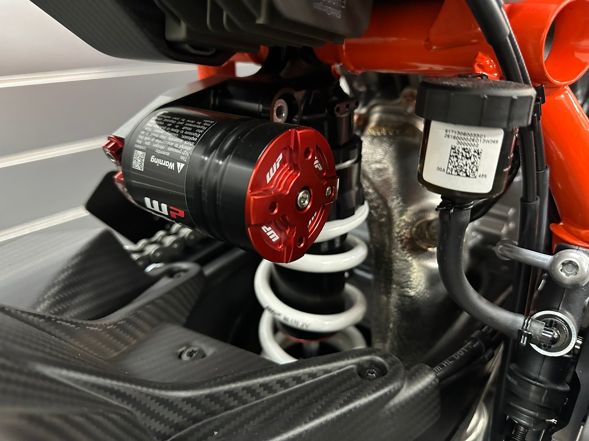 KTM 1390 Super Duke RR-image-10