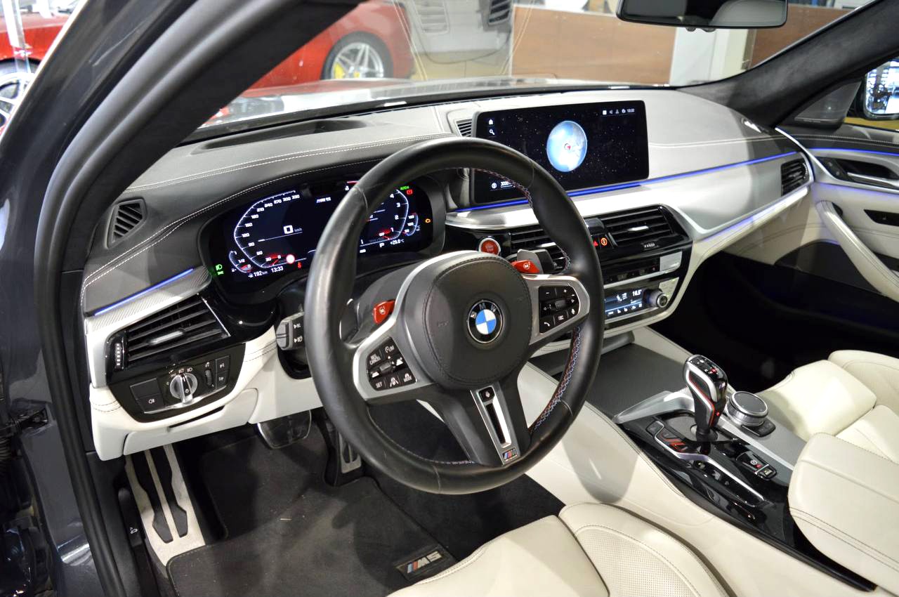 BMW M5 xDrive Competition Drivelogic-image-8