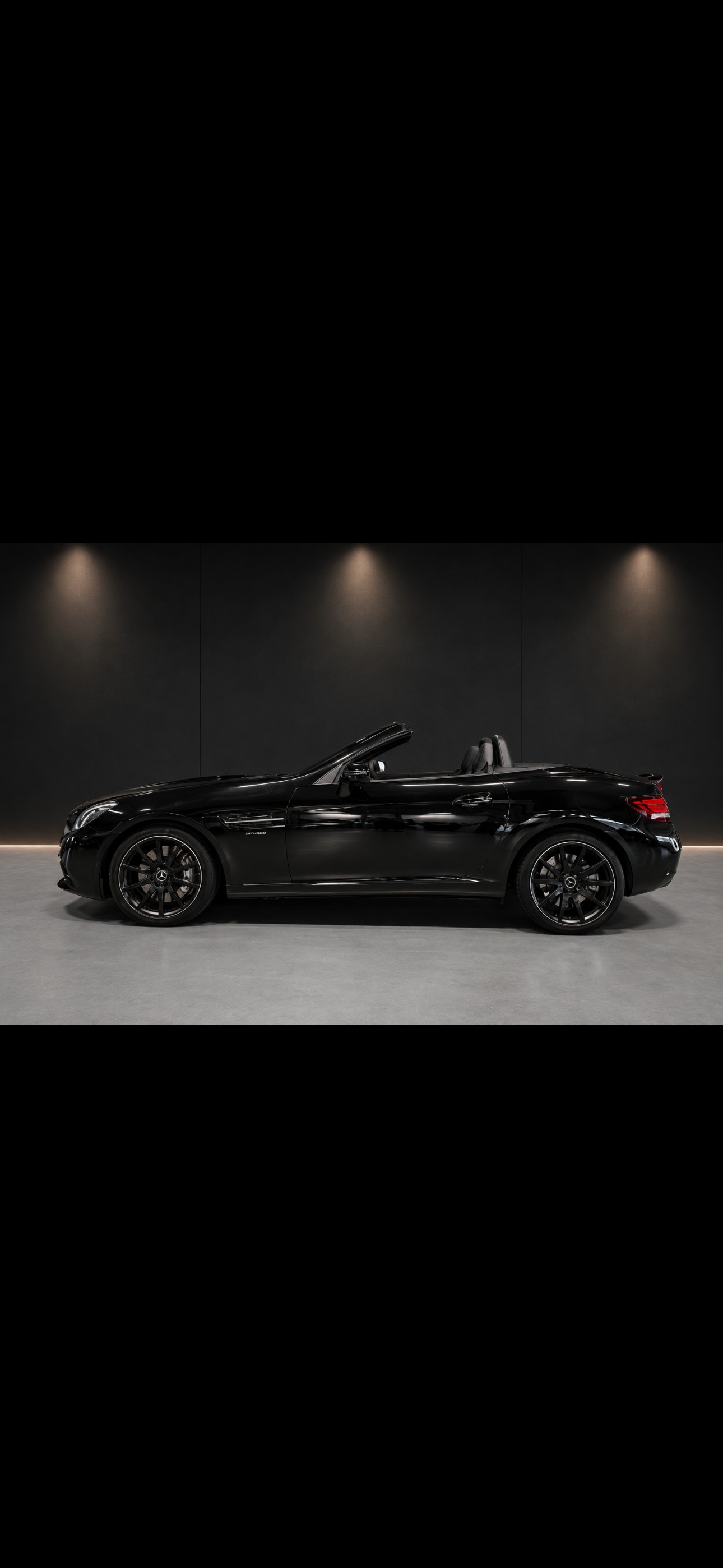 MERCEDES-BENZ SLC 43 AMG-image-1