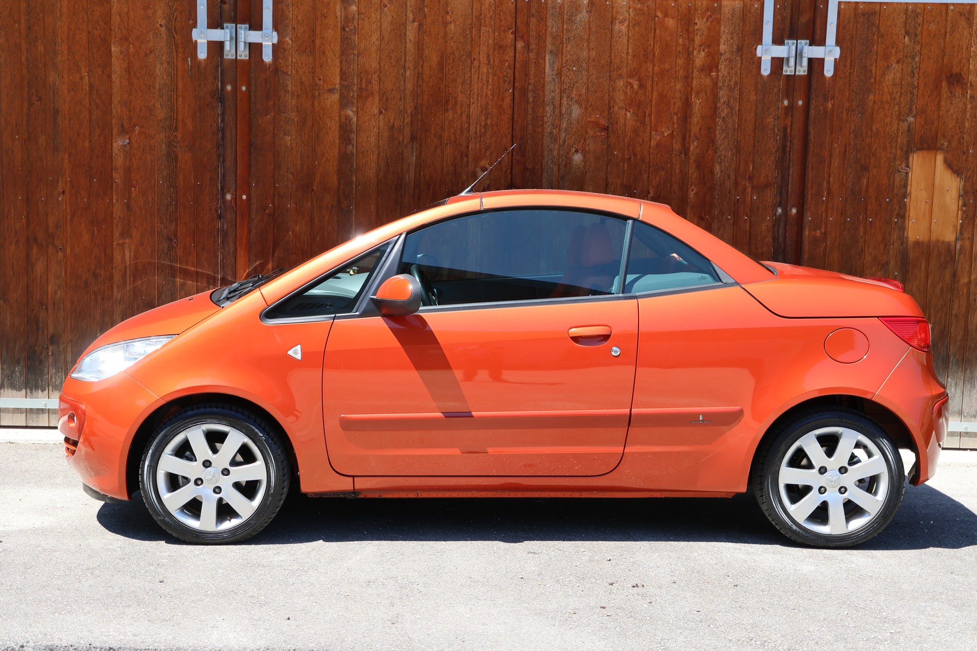 MITSUBISHI Colt Cabriolet 1.5i Invite Cabrio-showroom-element-3