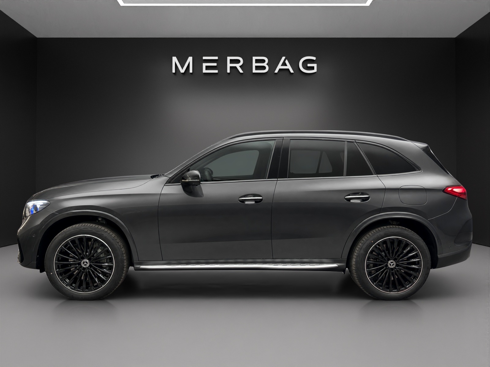 MERCEDES-BENZ GLC 400 e 4MATIC with EQ-Star Hybrid-image-2