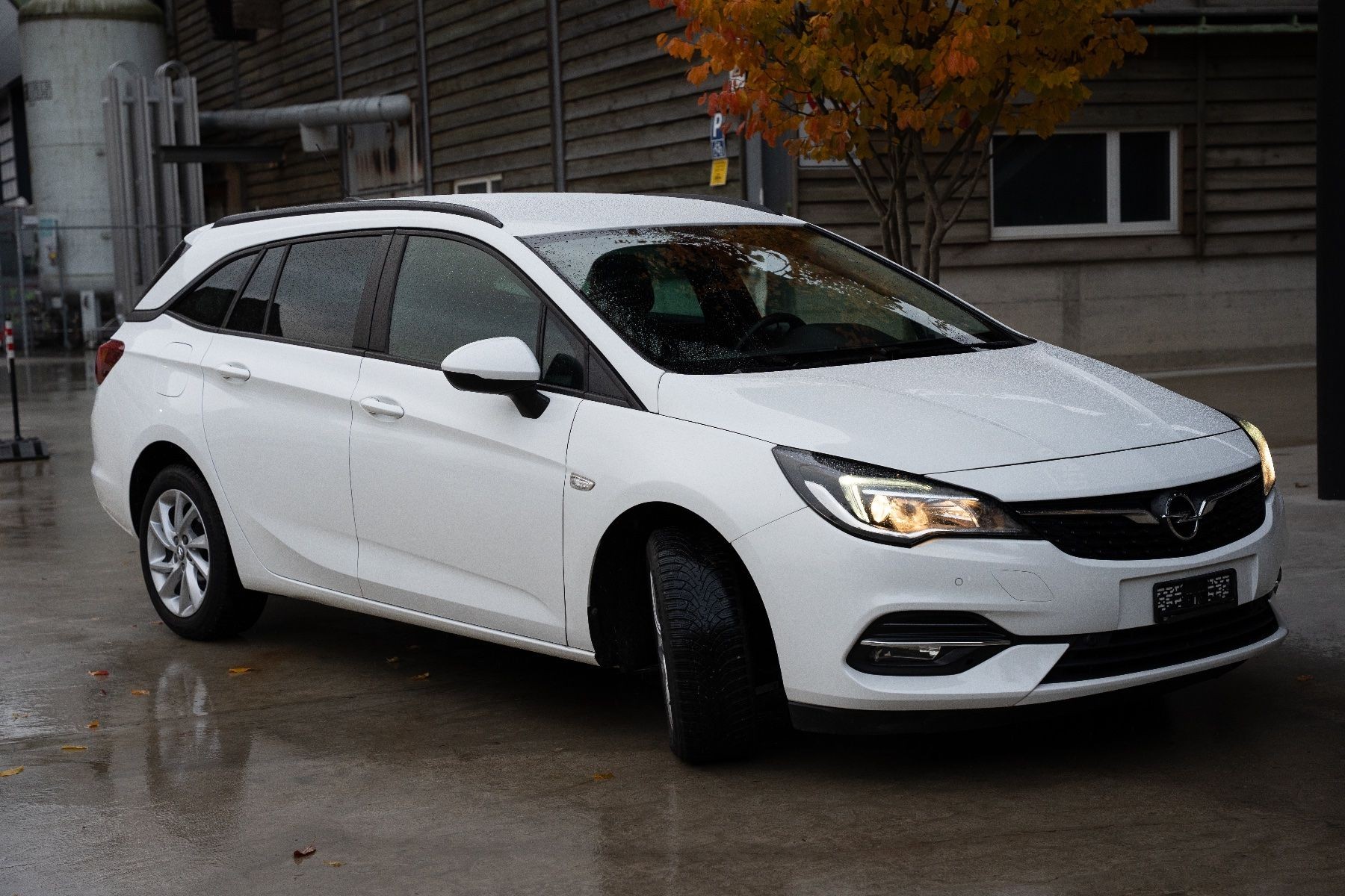 OPEL Astra Sports Tourer 1.4i Turbo Elegance-showroom-element-1