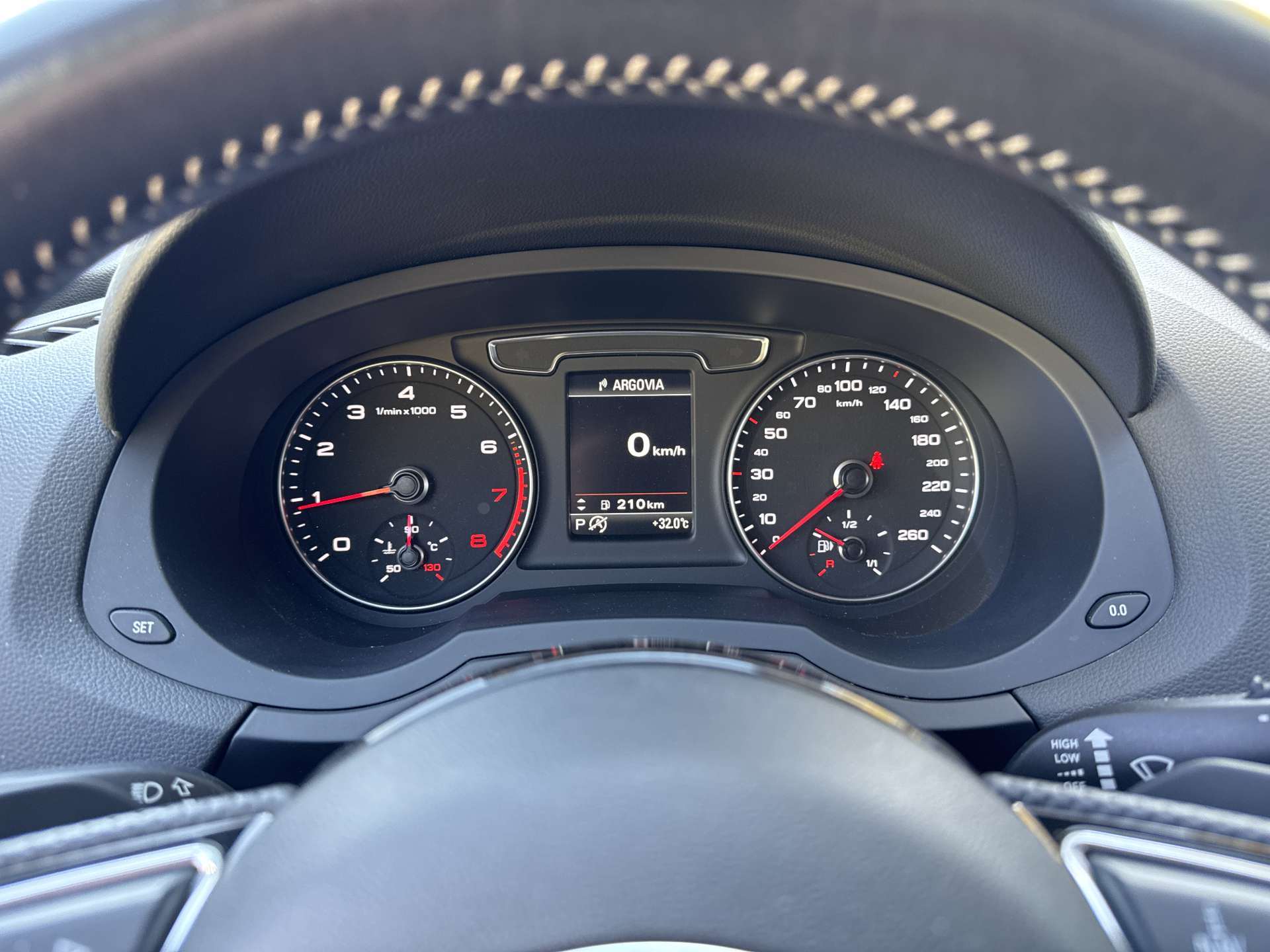 AUDI Q3 1.4 TFSI Sport S-Line S-Tronic-Automat-image-11