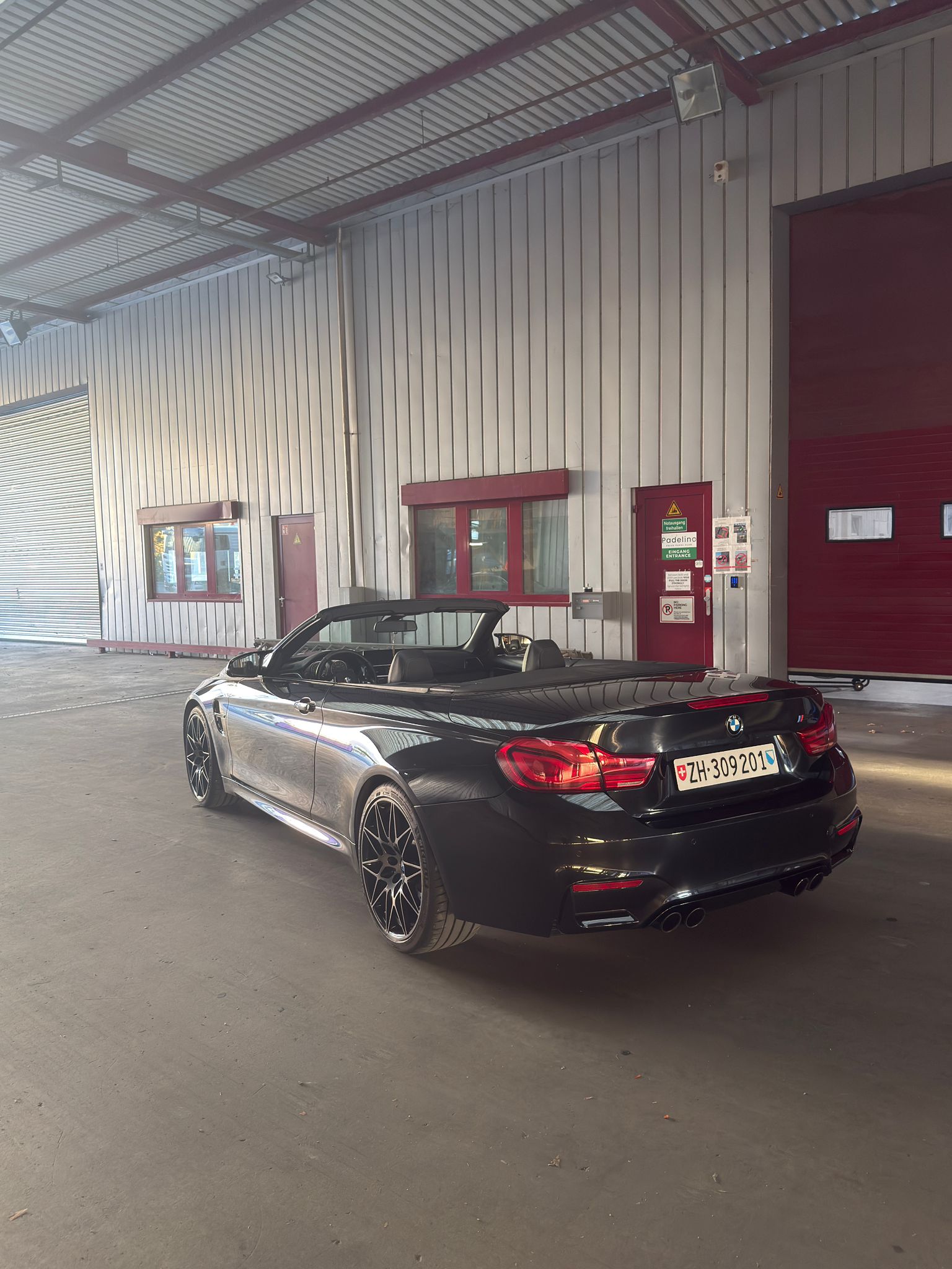 BMW M4 Competition-image-5
