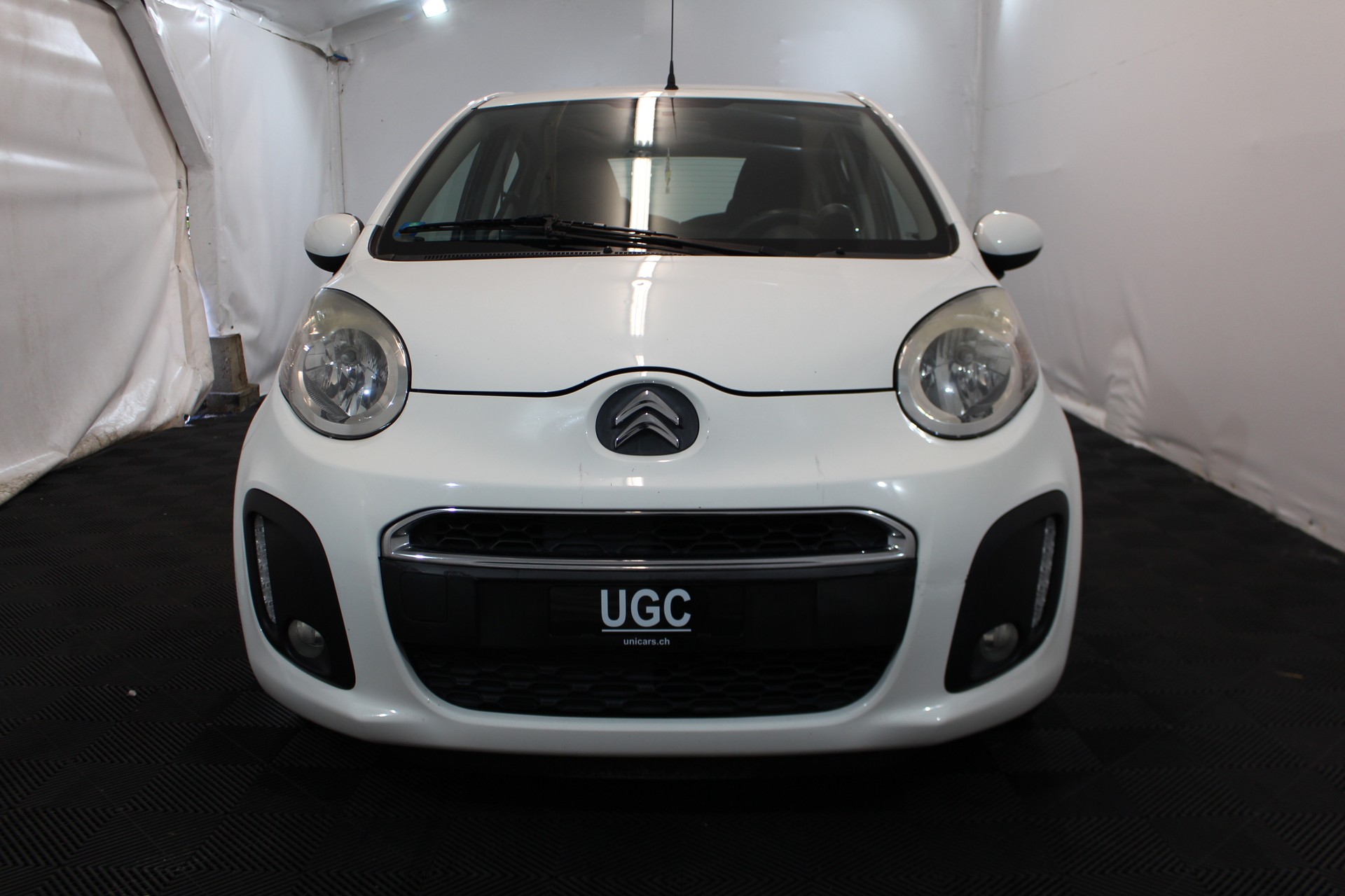 CITROEN C1 1.0i Tonic-showroom-element-1