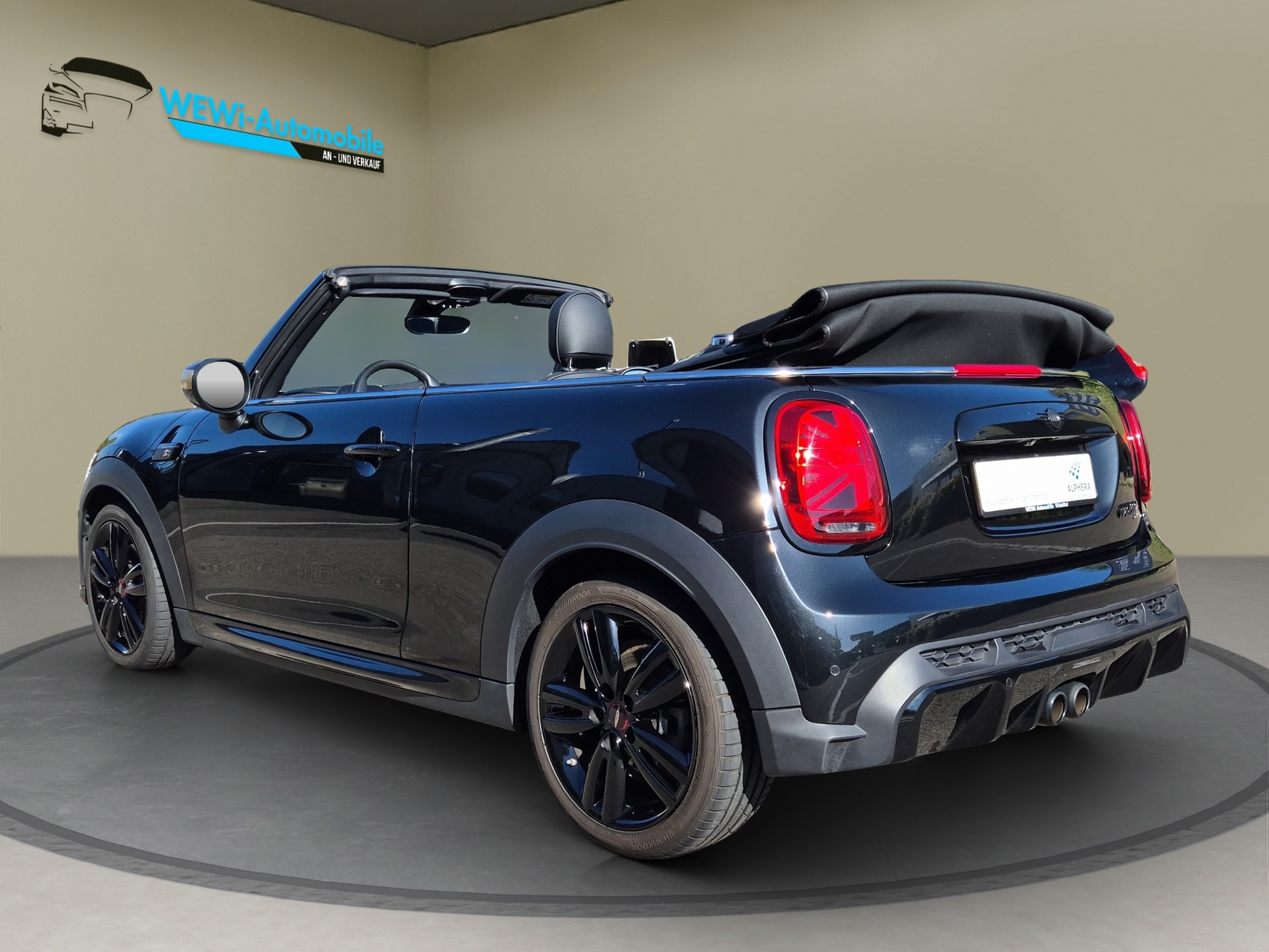 MINI Cooper S Cabriolet DKG-showroom-element-2