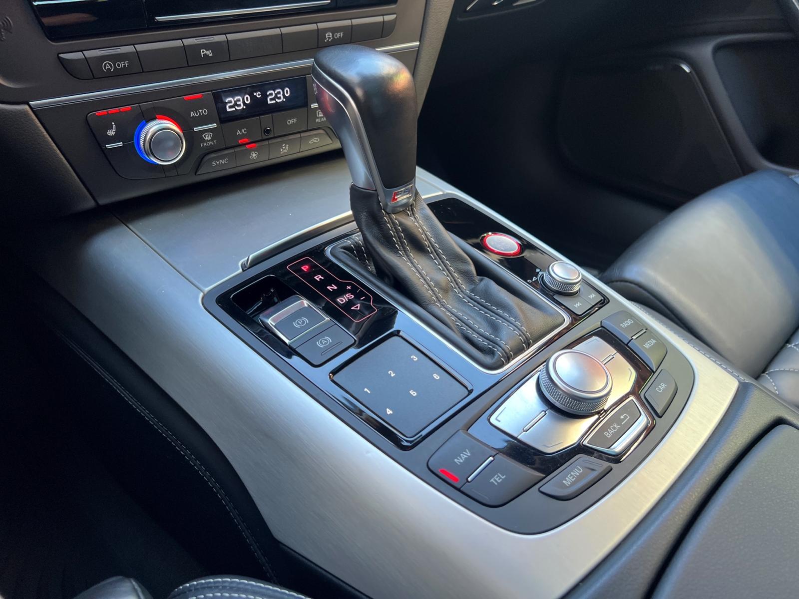 AUDI S6 Avant 4.0 TFSI V8 quattro S-tronic-image-19