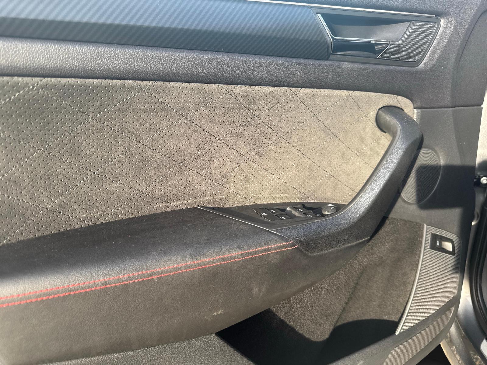 SKODA Kodiaq 2.0 TSI RS DSG-image-12