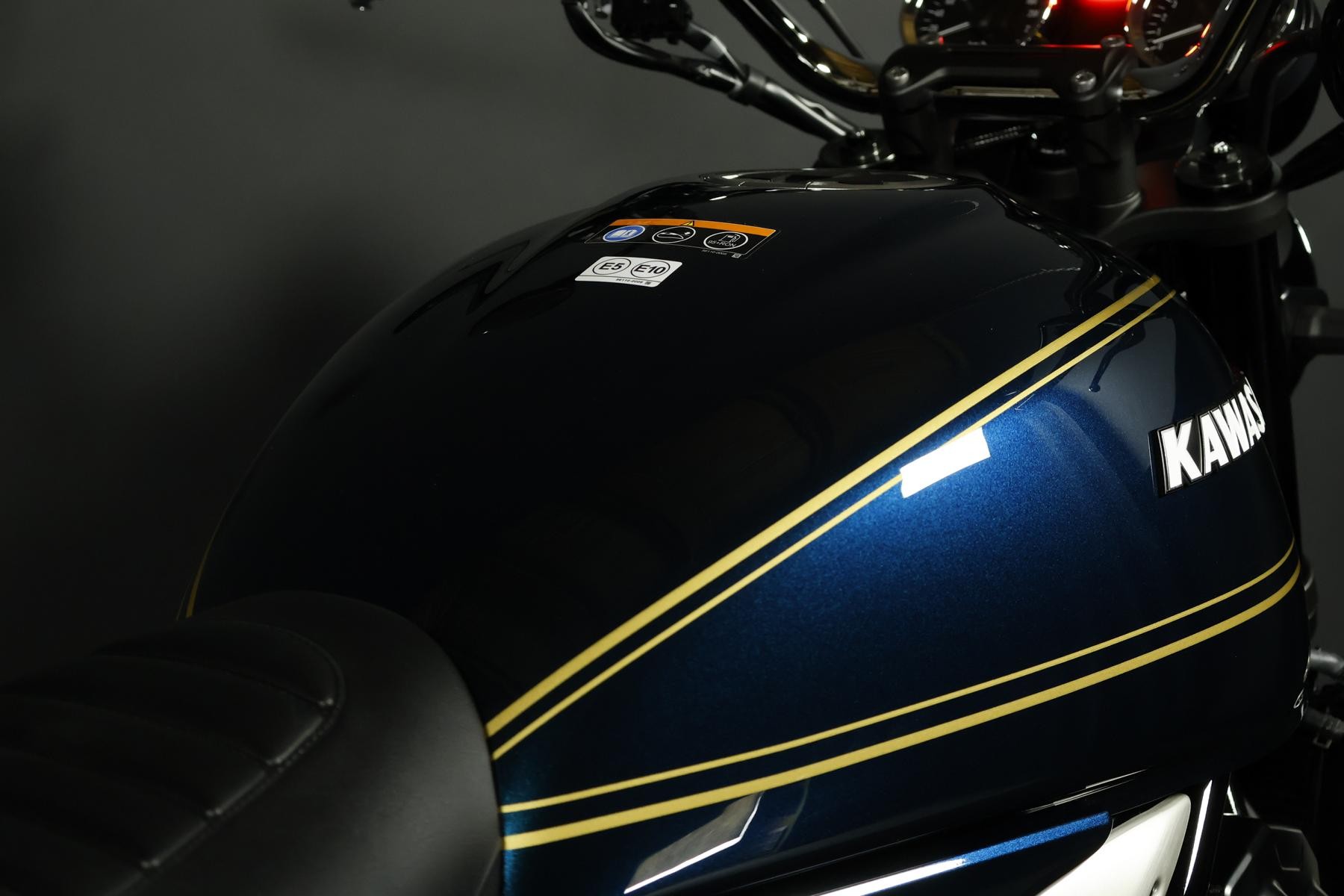 KAWASAKI Z 900 RS SE-image-7