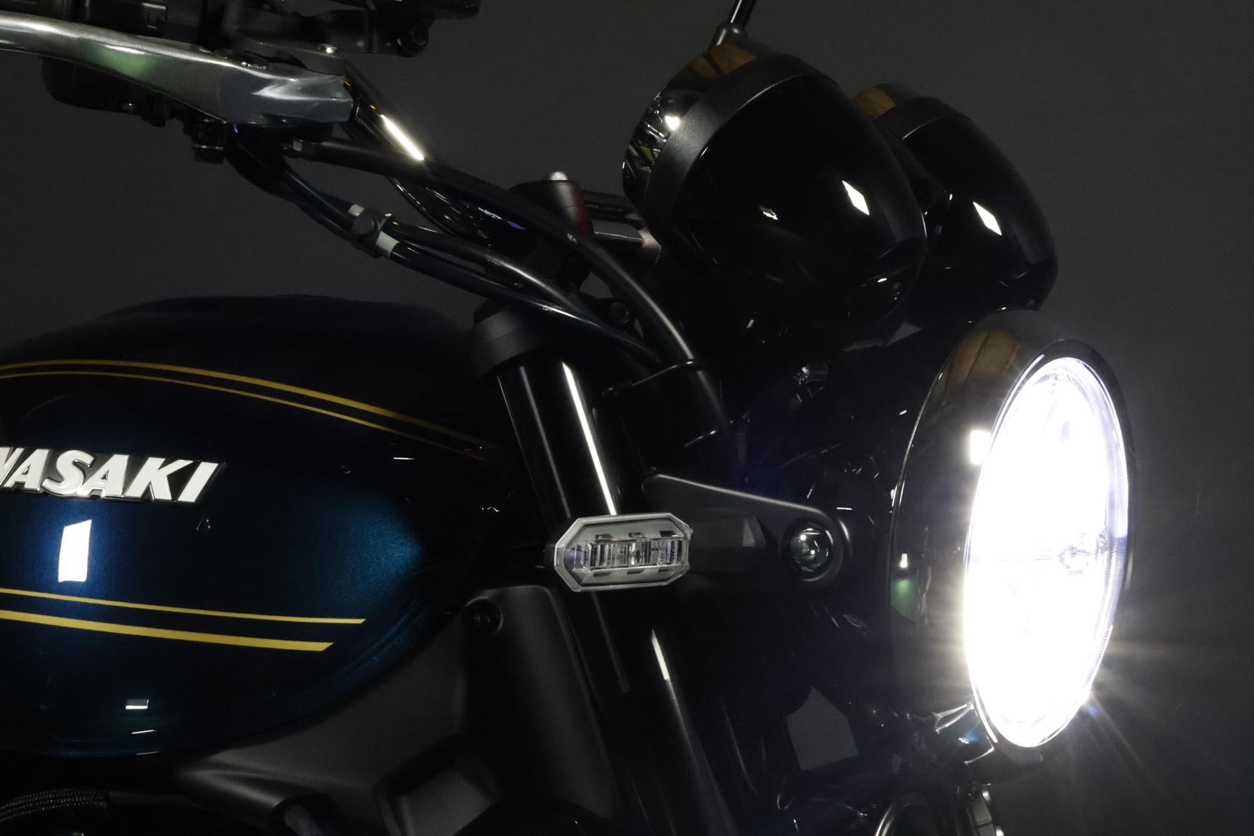 KAWASAKI Z 900 RS SE-image-4