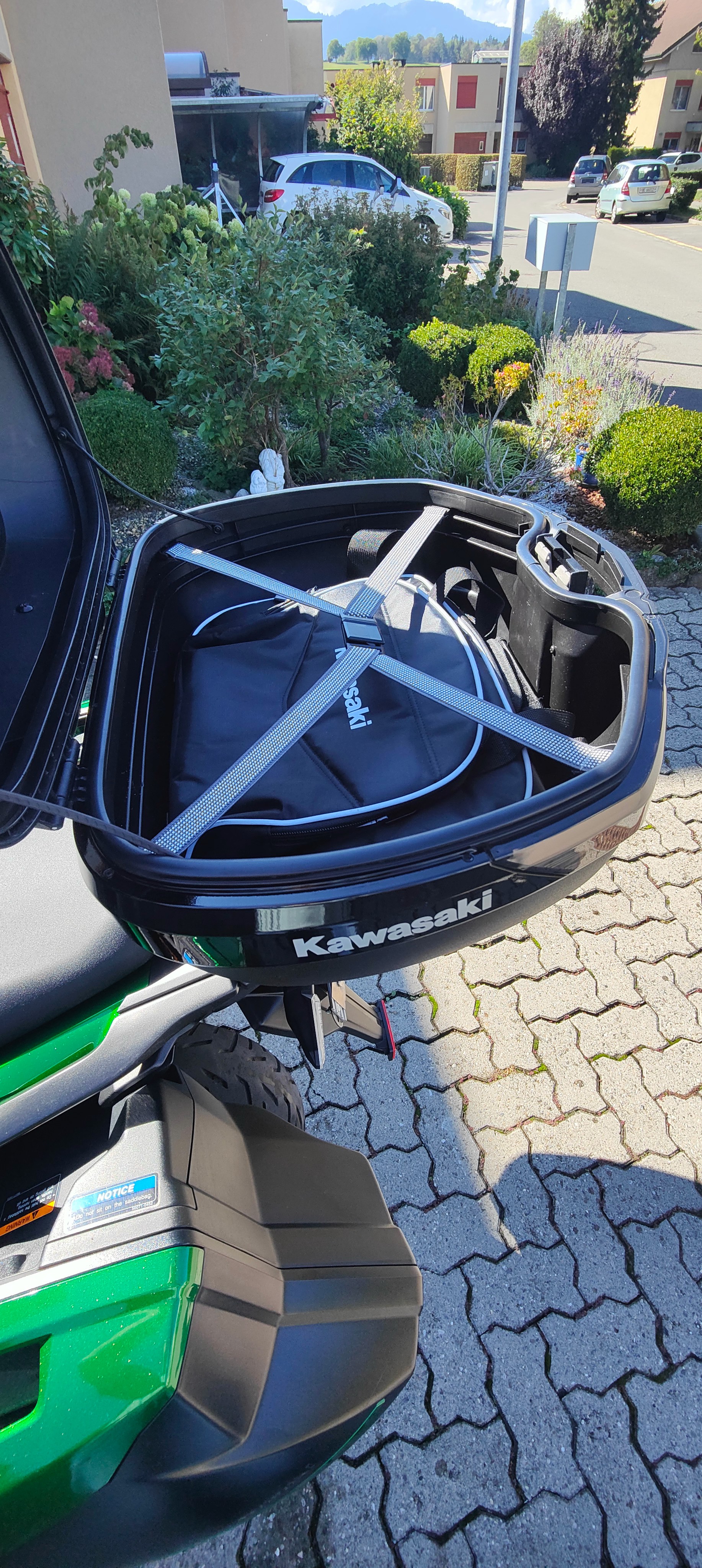 KAWASAKI Versys 1000 SE Grand Tourer-image-7