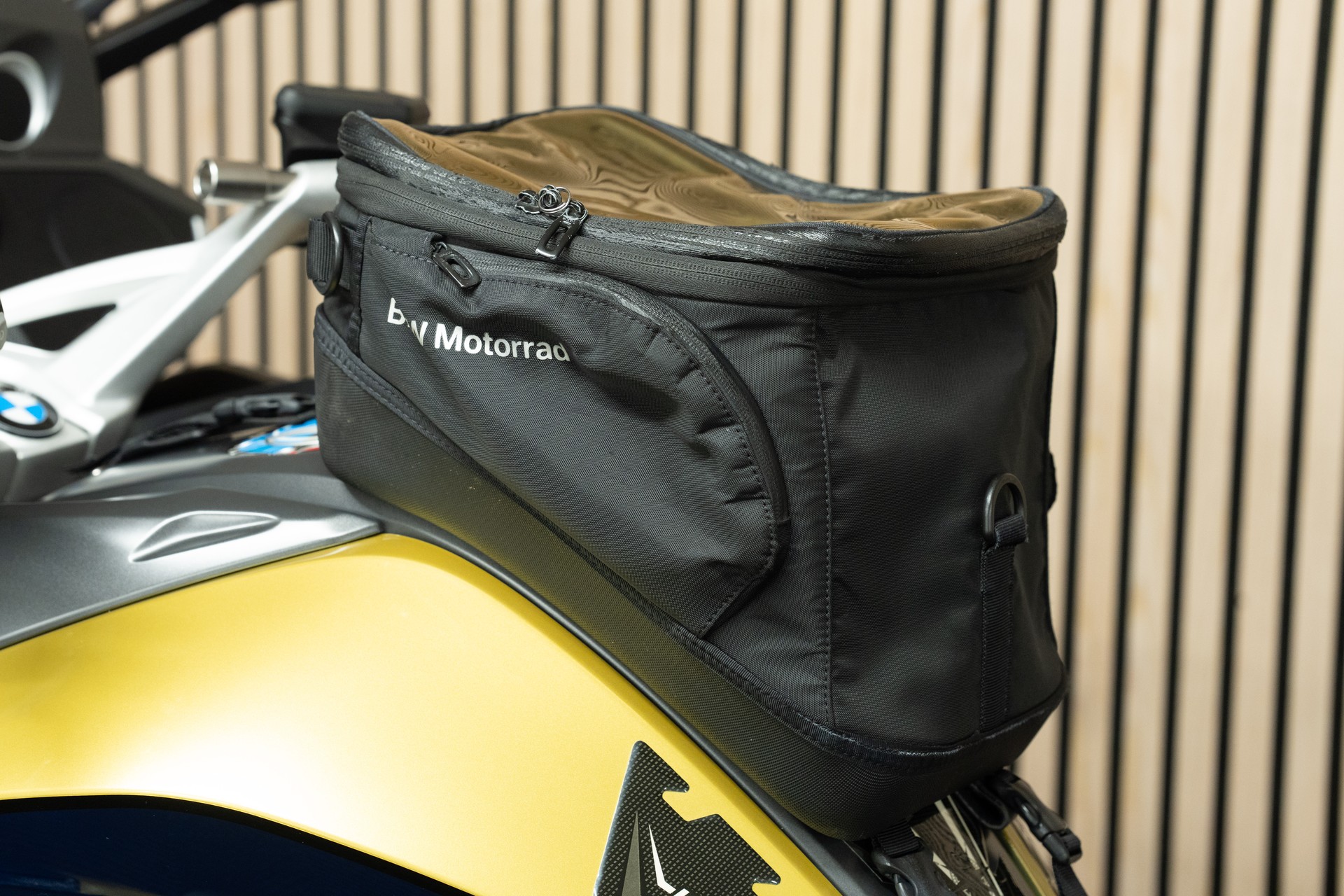 BMW K 1600 GT-showroom-element-2