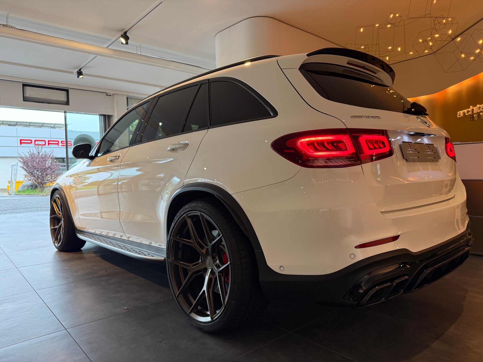 MERCEDES-BENZ GLC 63 S AMG 4m+-image-1