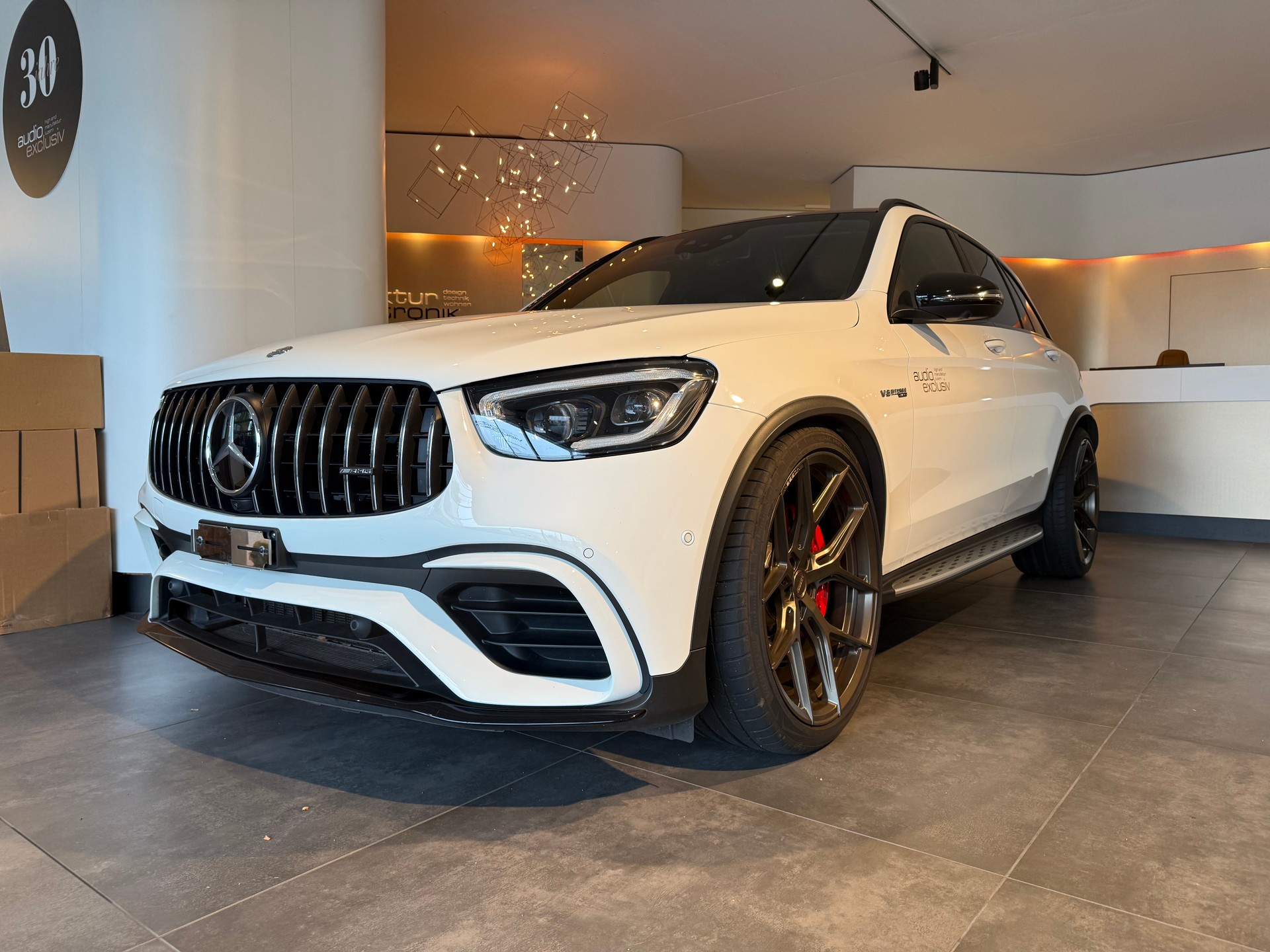 MERCEDES-BENZ GLC 63 S AMG 4m+-image-3