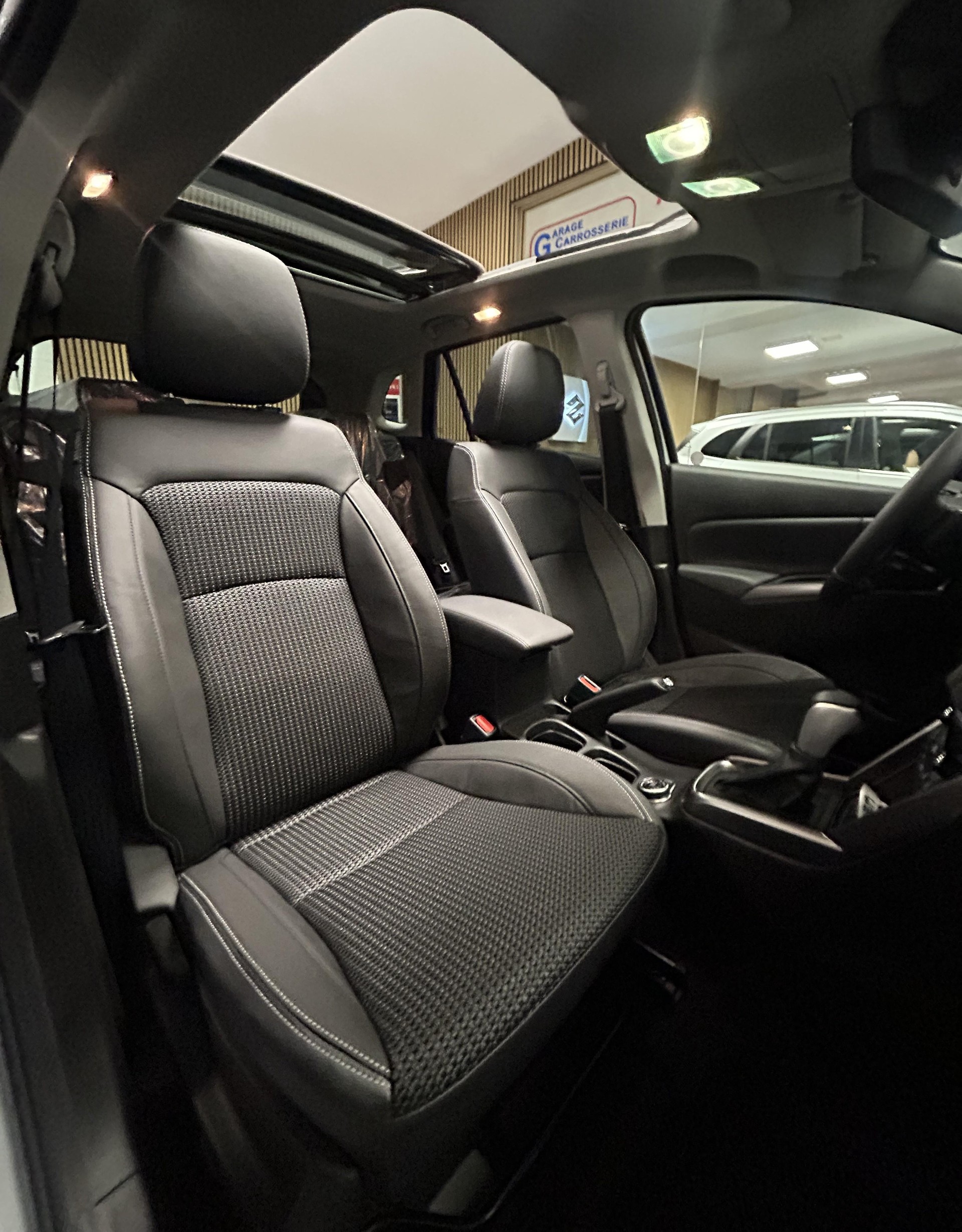 SUZUKI S-Cross 1.4 T Piz Sulai Top Hybrid 4x4-image-16