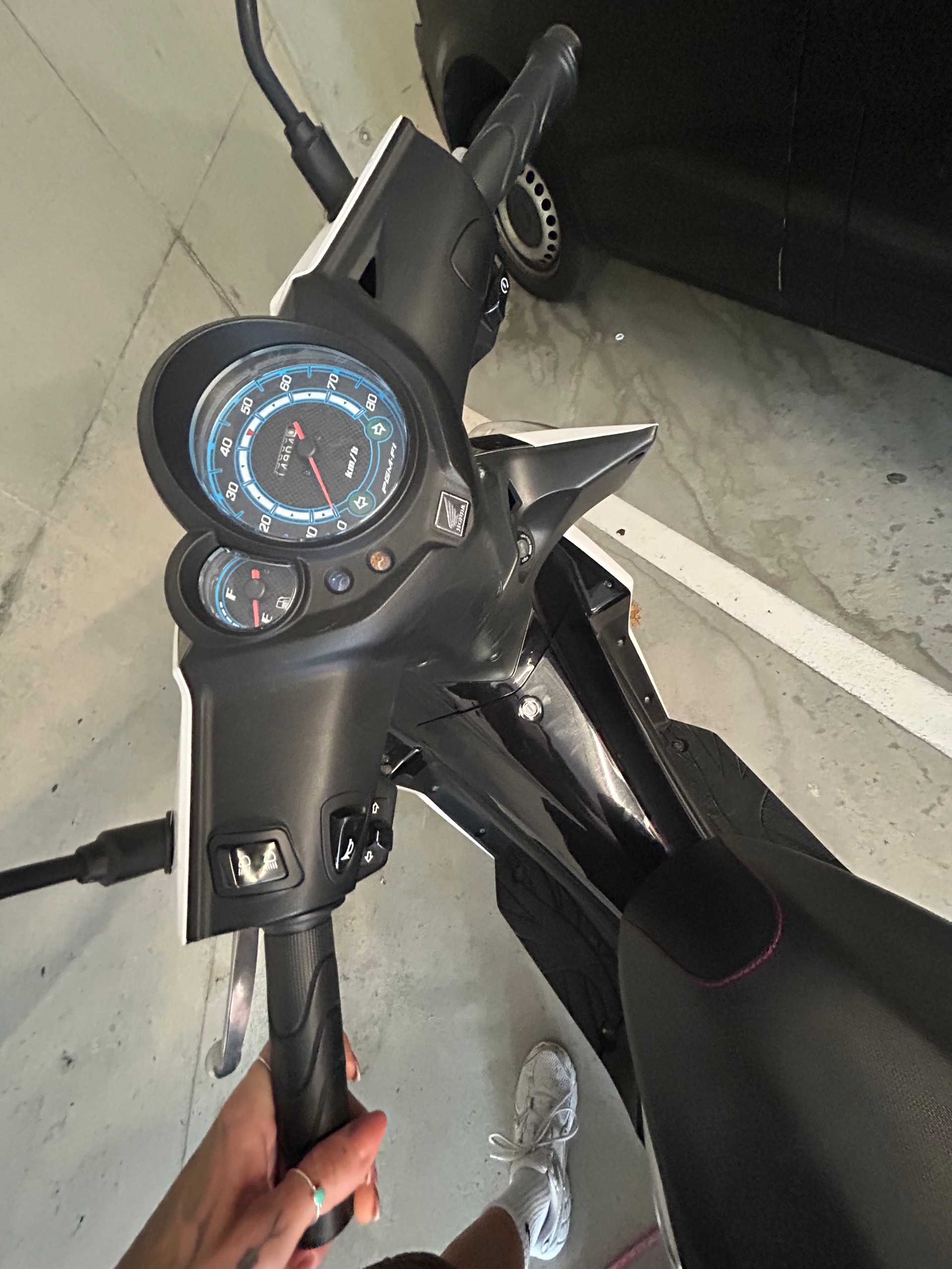HONDA NSC Vision 50 R-image-2