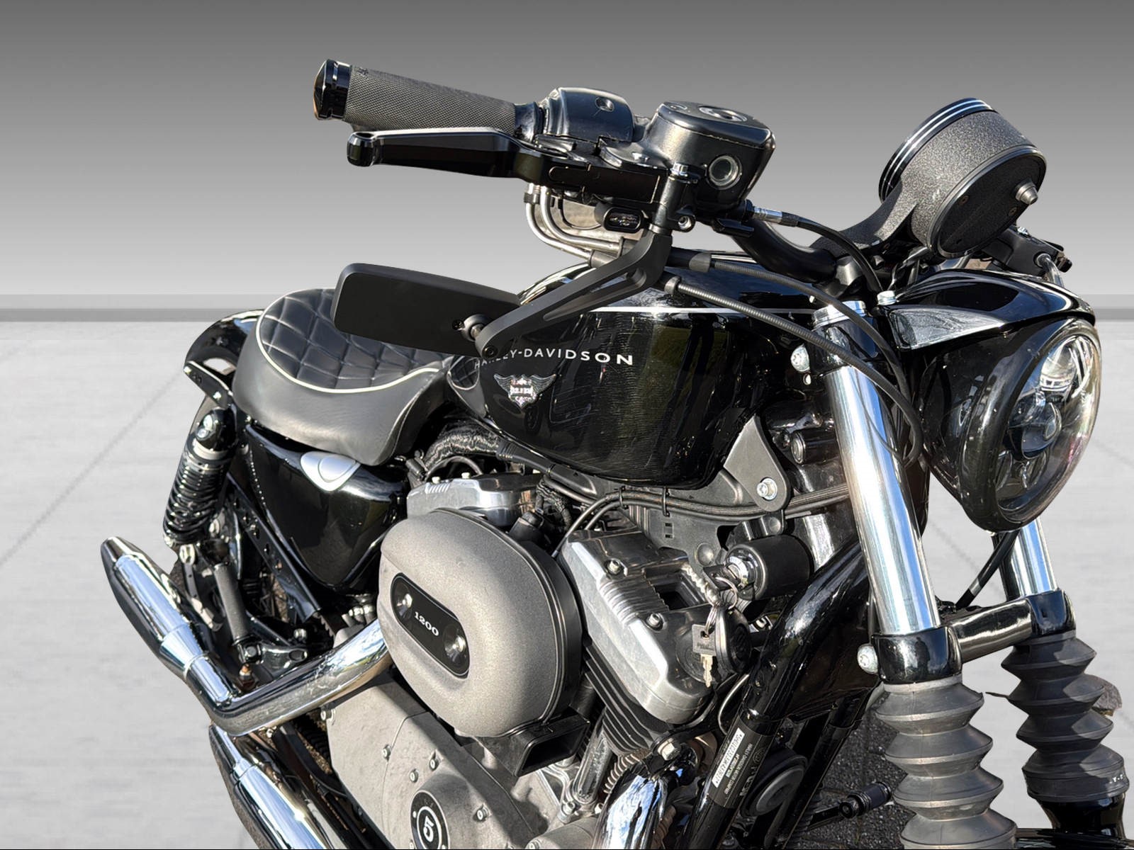 HARLEY-DAVIDSON XL 1200 N Sportster Nightster-image-7