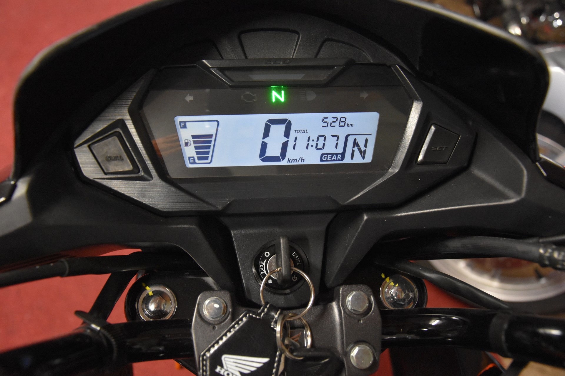 HONDA CBF 125 M-image-6