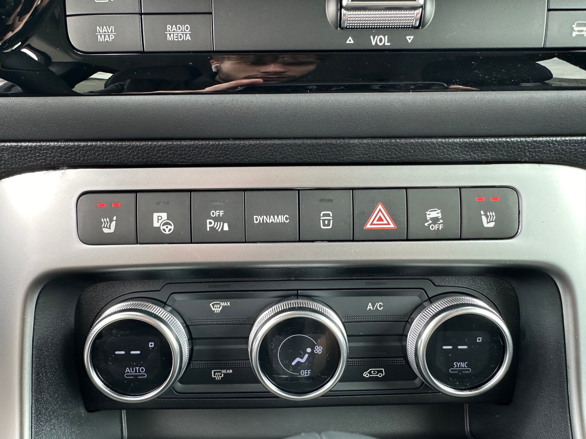 MERCEDES-BENZ EQT 200 Standard S 4x2-image-14