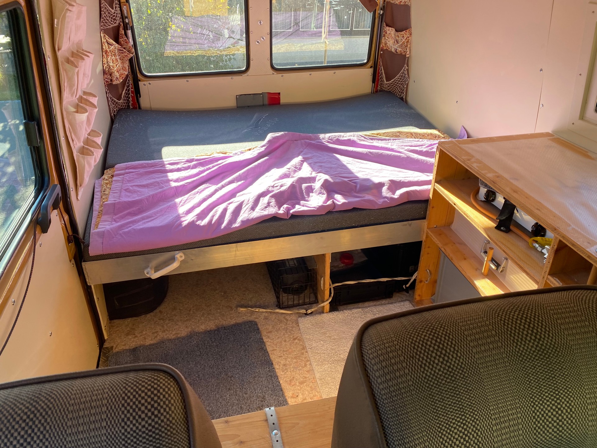 IVECO 4x4 Camper-image-14