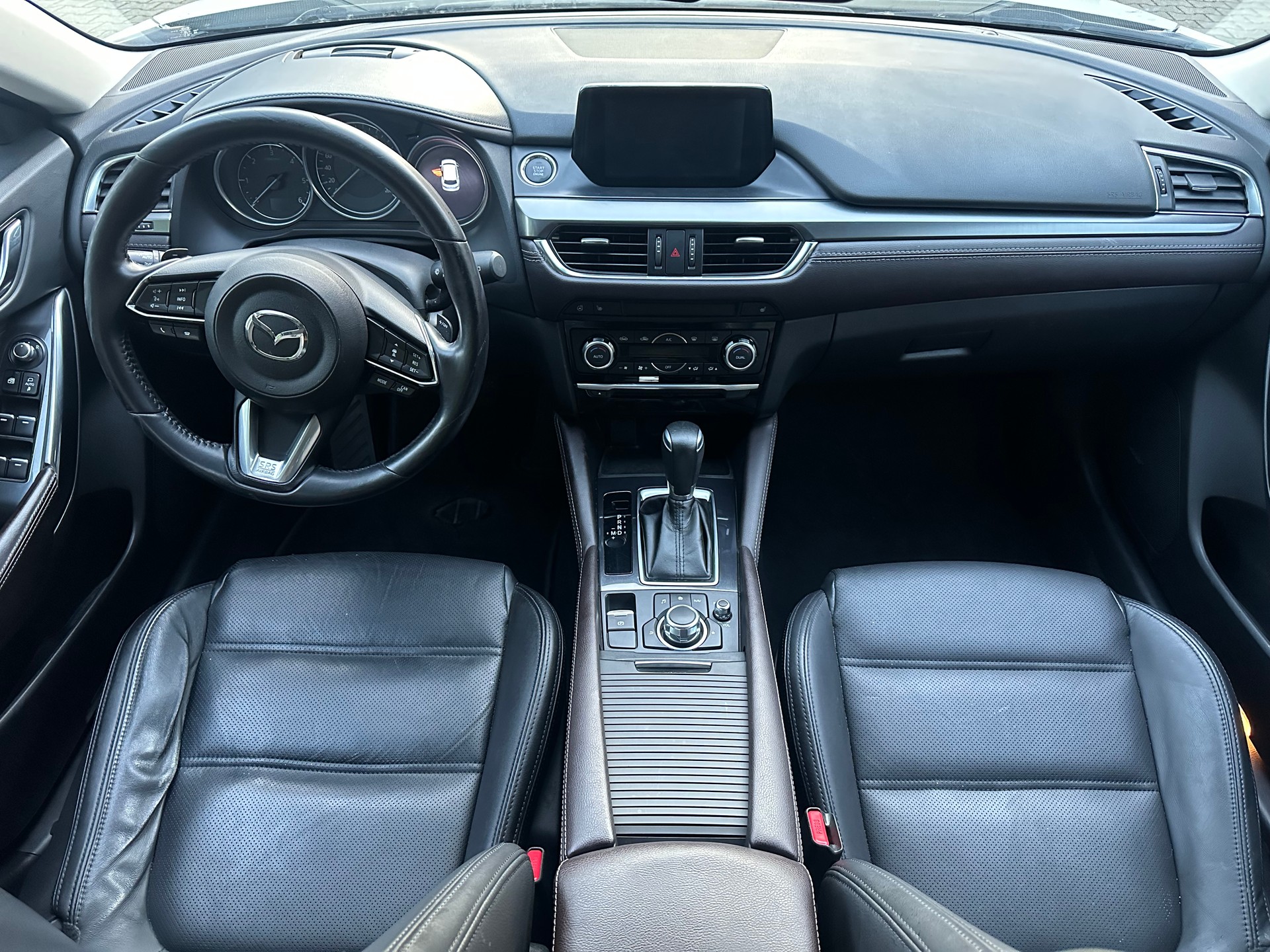 MAZDA 6 Sportwagon SKYACTIV-D 175 Revolution Automat AWD-image-7