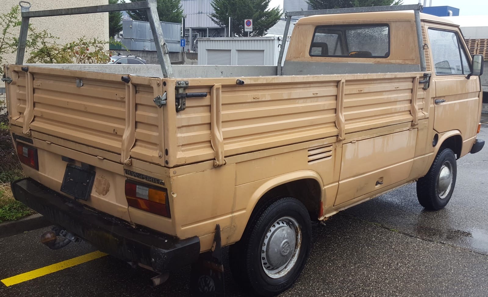 VW T2-showroom-element-2