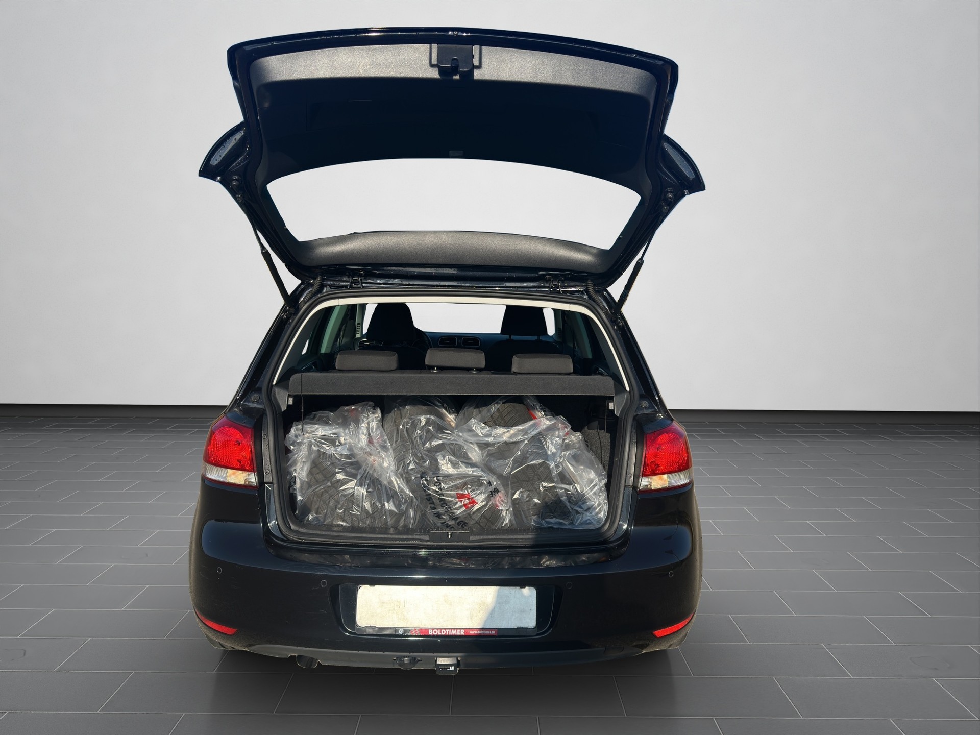 VW Golf 1.6 TDI BlueMotion Technology Comfortline DSG-image-14
