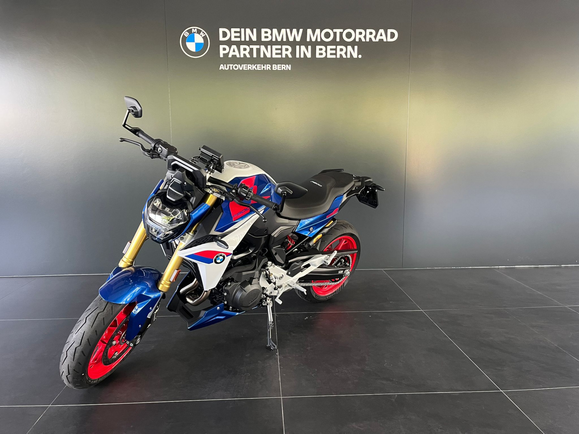 BMW F 900 R-image-2