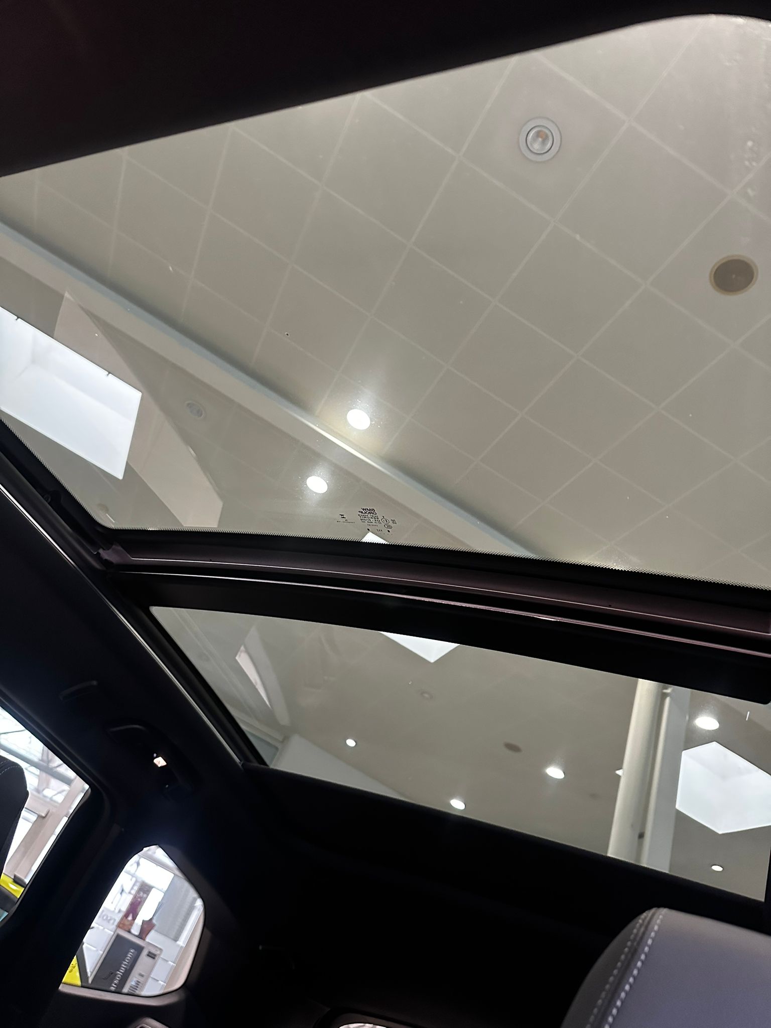 BMW X1 sDrive 18i M Sport-image-25