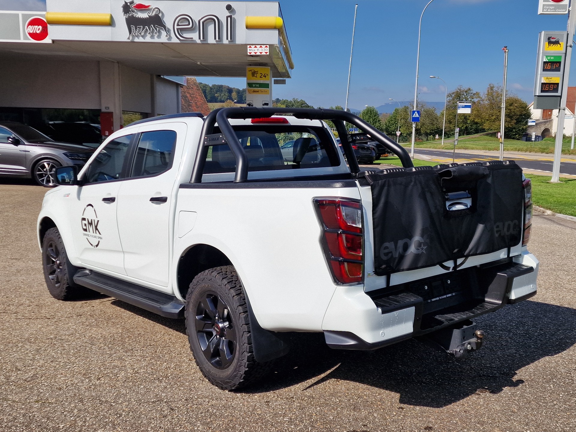ISUZU D-MAX 1.9 CrewCab N60 Nitro Sport 4x4-showroom-element-2