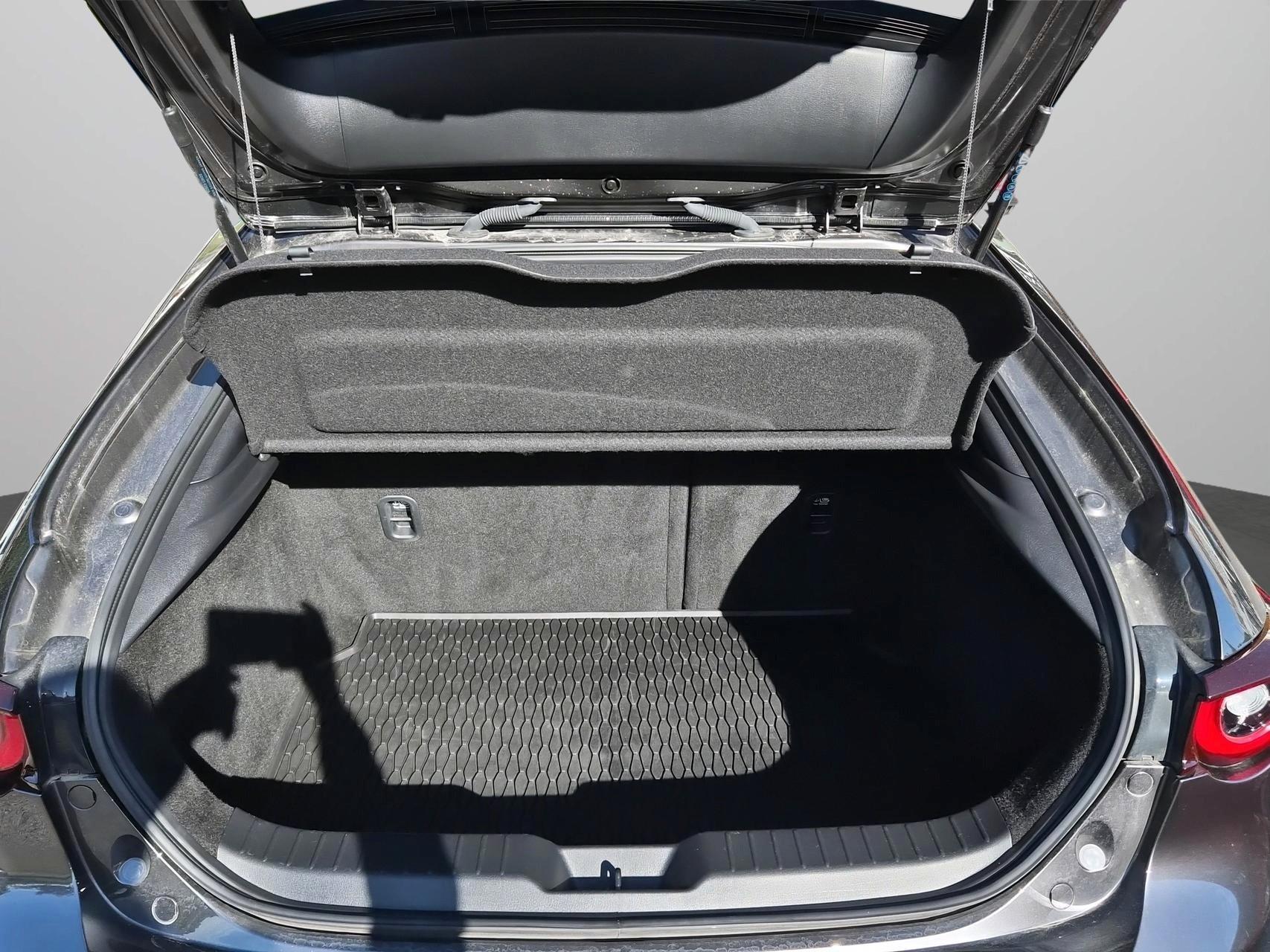 MAZDA 3 Hatchback SKYACTIV-X MHybrid 186 Homura AWD Automat-image-12