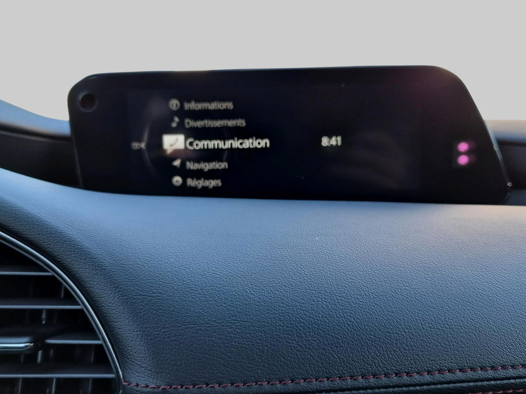 MAZDA 3 Hatchback SKYACTIV-X MHybrid 186 Homura AWD Automat-image-11