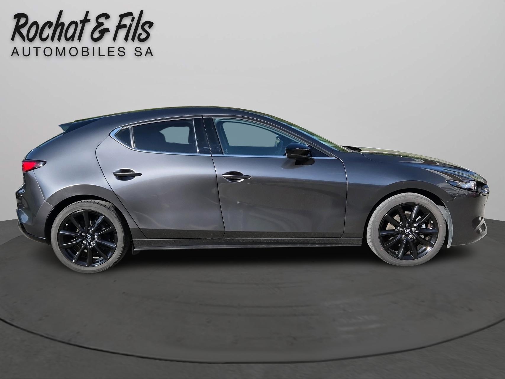 MAZDA 3 Hatchback SKYACTIV-X MHybrid 186 Homura AWD Automat-image-5