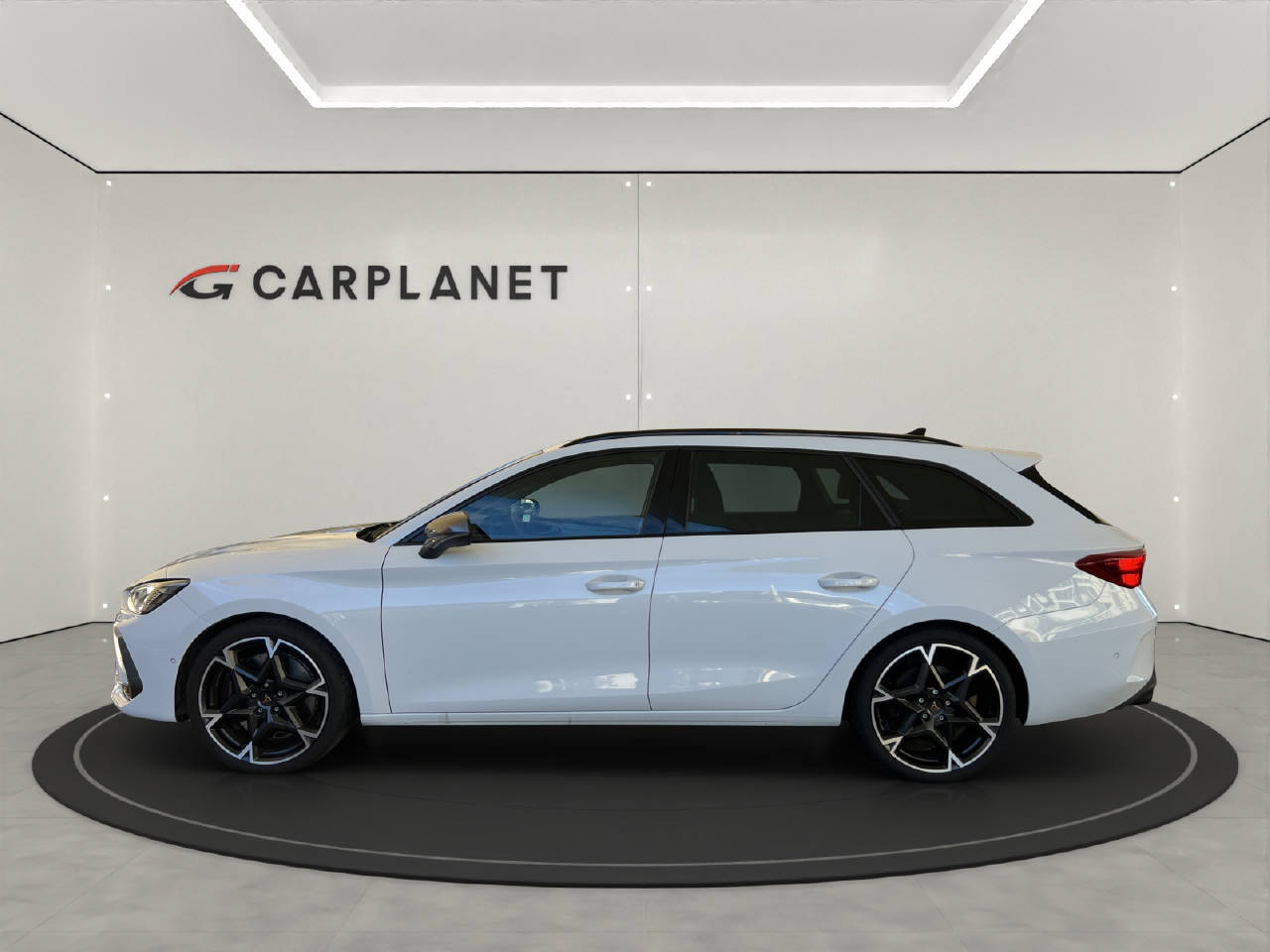 CUPRA Leon ST 2.0 TSI 333PS VZ 4Drive DSG 4X4-showroom-element-2