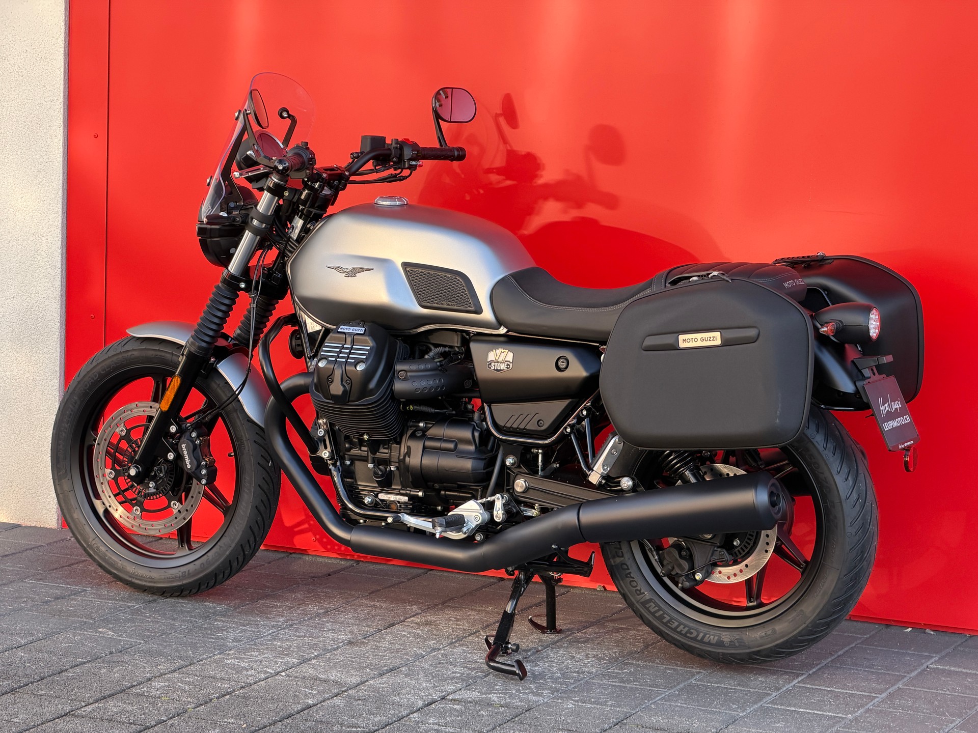 MOTO GUZZI V7 IV 850 Stone Touring-image-4