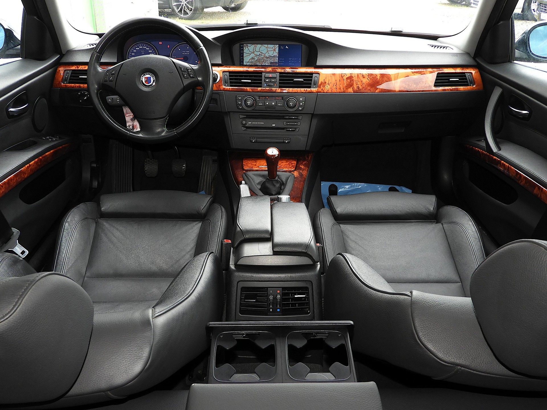BMW-ALPINA D3 2.0d Individual Touring Nr. 055 I CH Fahrzeug I MFK + Service 02.2026 I 200 PS I Original-image-8
